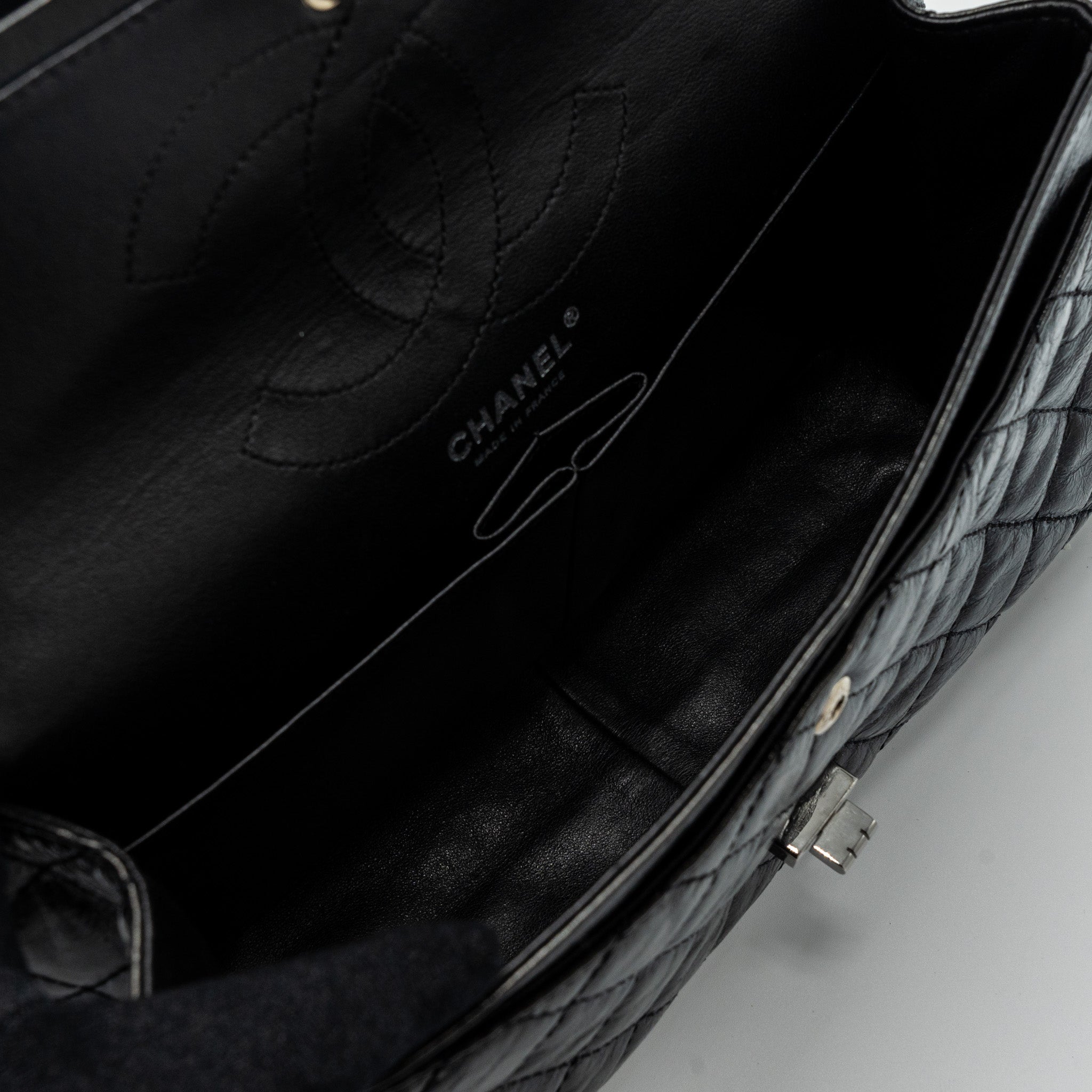 CHANEL 2.55 226 REISSUE DOUBLE FLAP BAG GRAINED CALFSKIN BLACK SHW