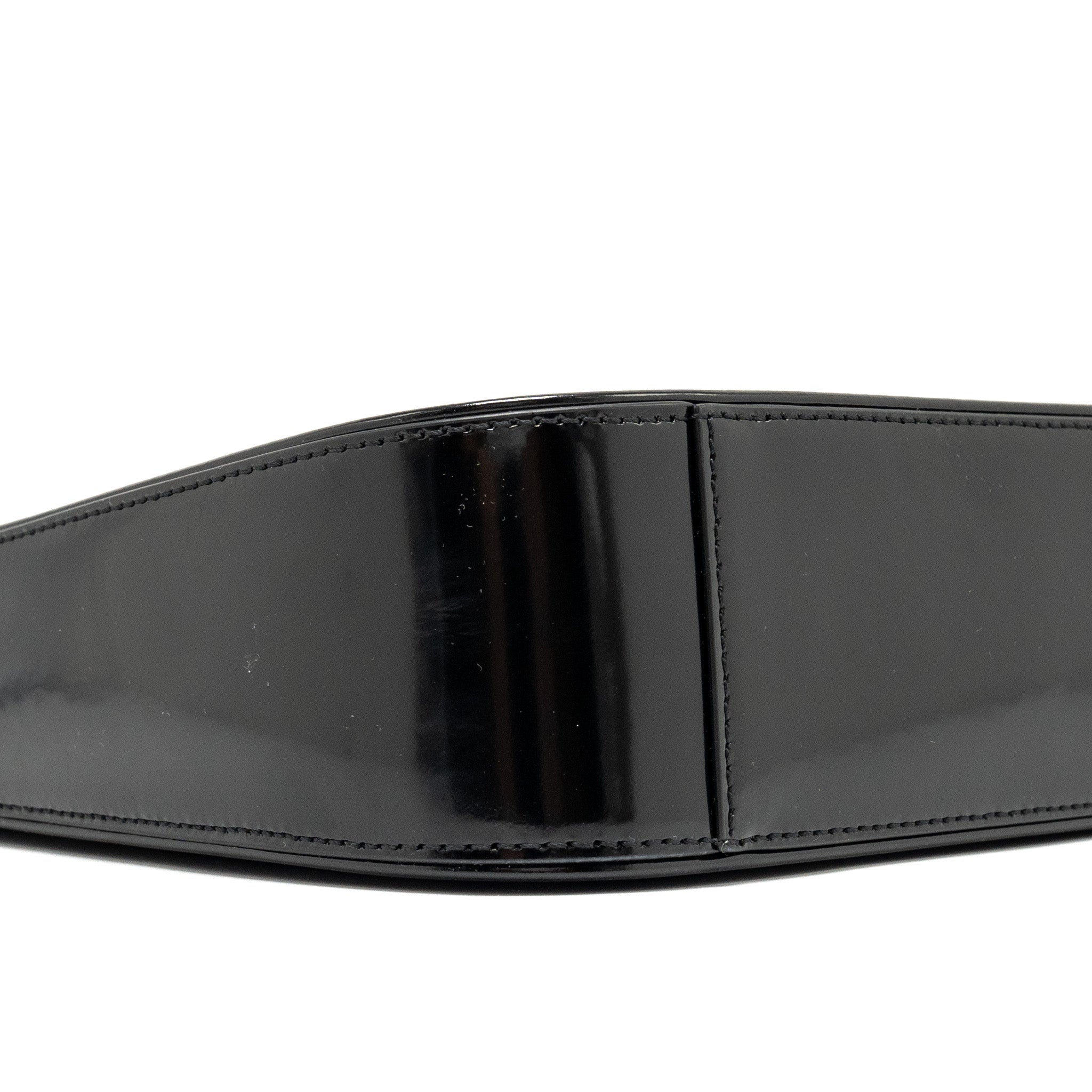 SAINT LAURENT LE 5 A 7 SHINY CALFSKIN BLACK SHW