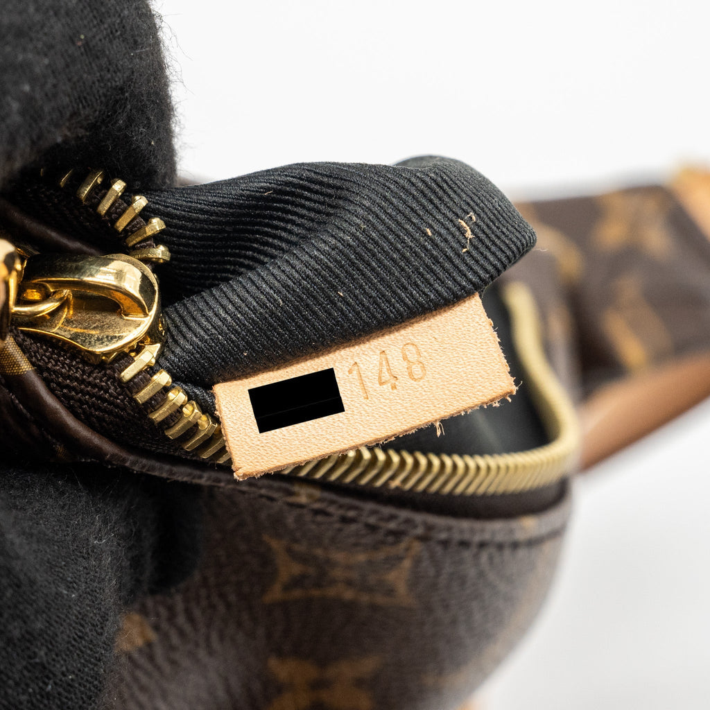 LOUIS VUITTON BUMBAG MONOGRAM CANVAS GHW