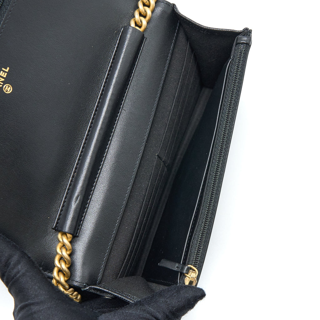 CHANEL BOY WALLET ON CHAIN CAVIAR BLACK GHW