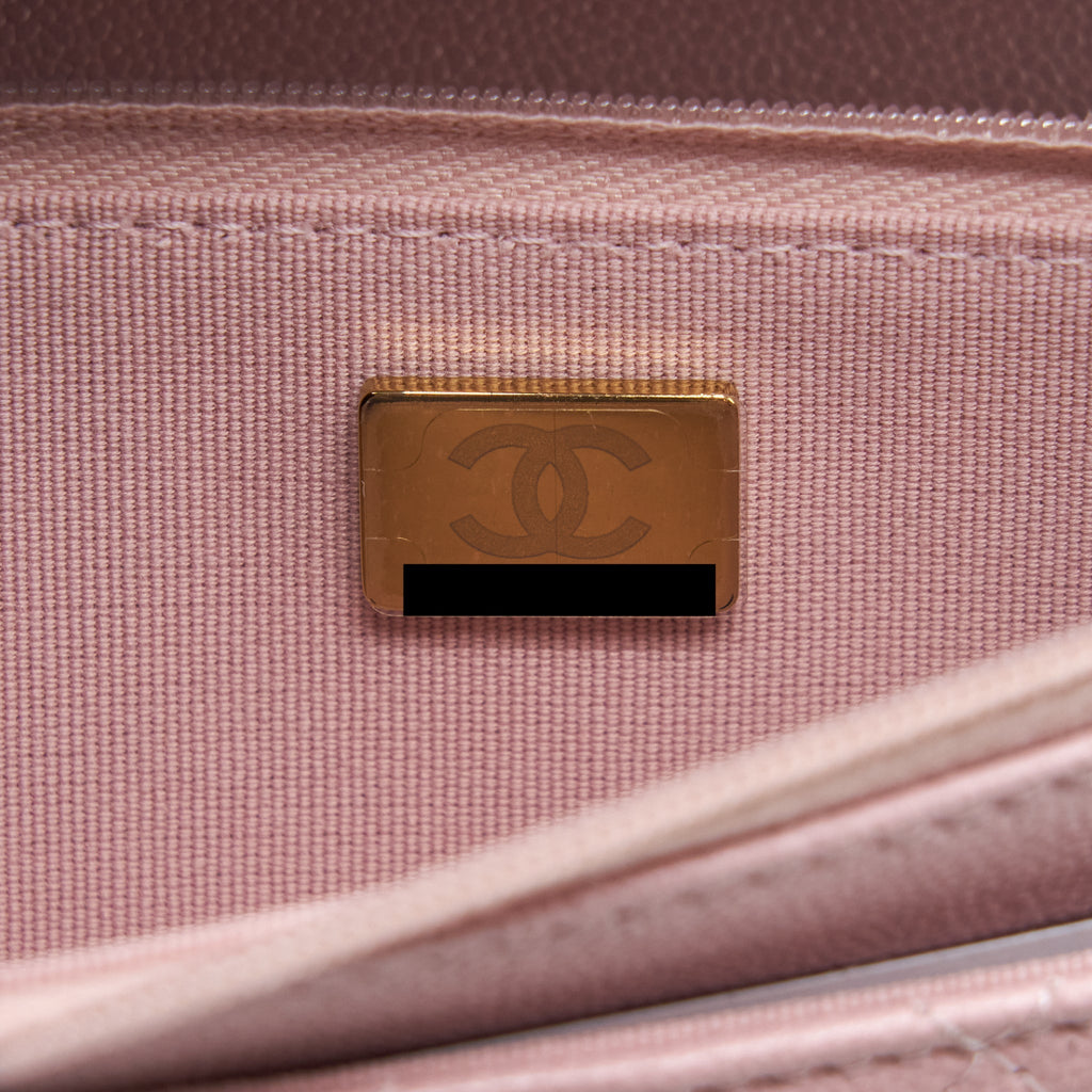 CHANEL 22B WALLET ON CHAIN WITH DETAIL CC LOGO CAVIAR LIGHT PINK NJ523 LGHW(MICROCHIP)