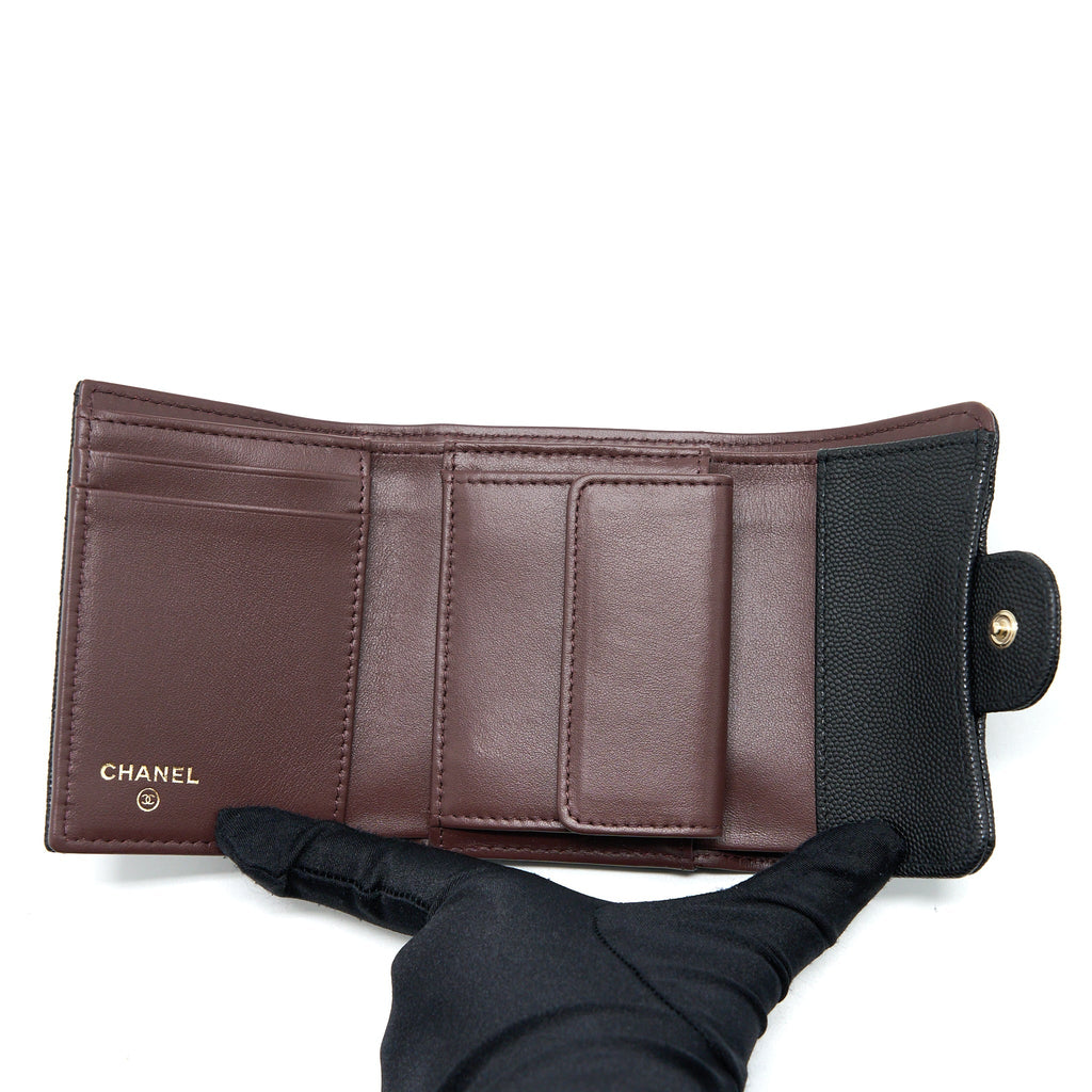 CHANEL CLASSIC FLAP COMPACT WALLET CAVIAR BLACK LGHW