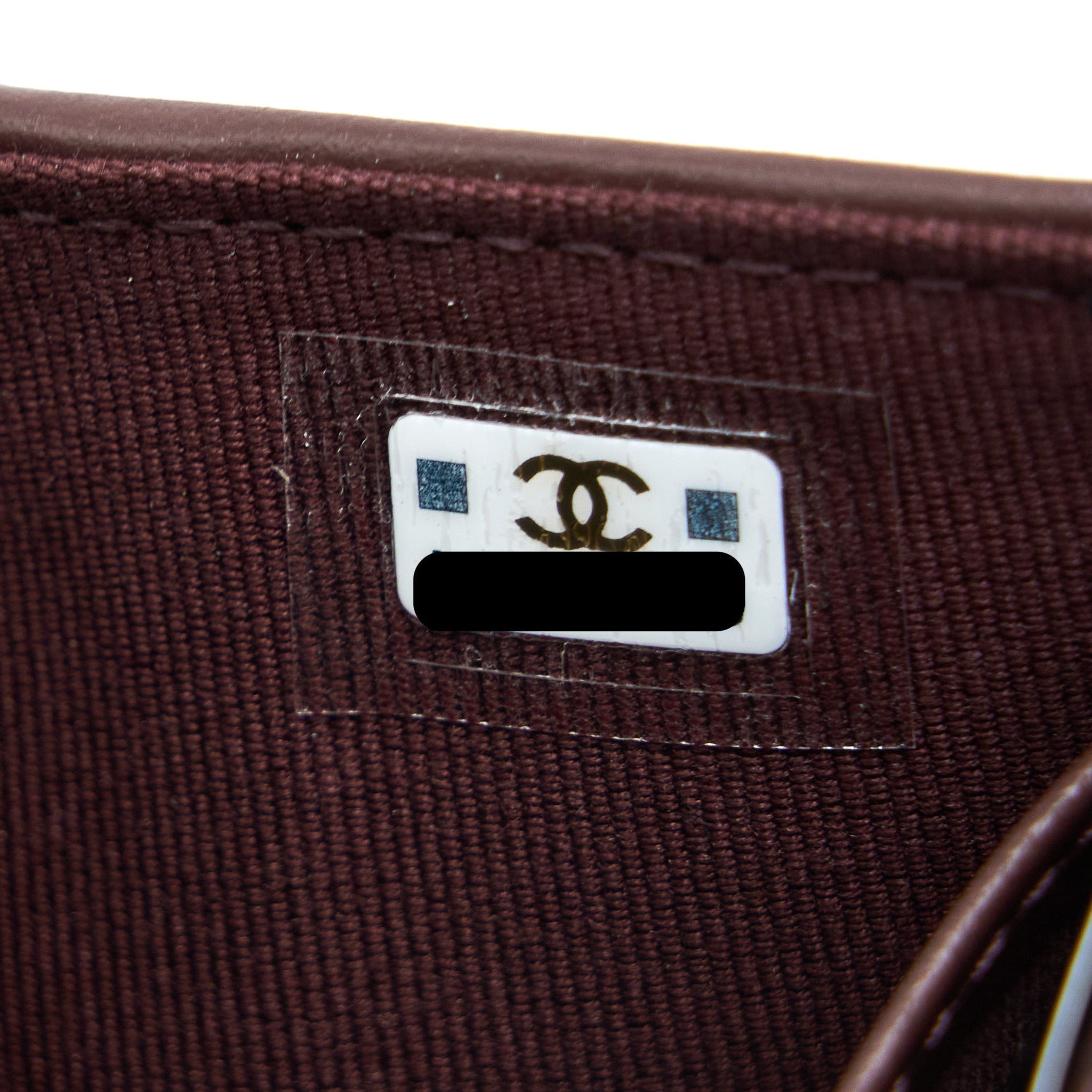 CHANEL SMALL COMPACT WALLET CAVIAR BLACK LGHW (MICROCHIP)
