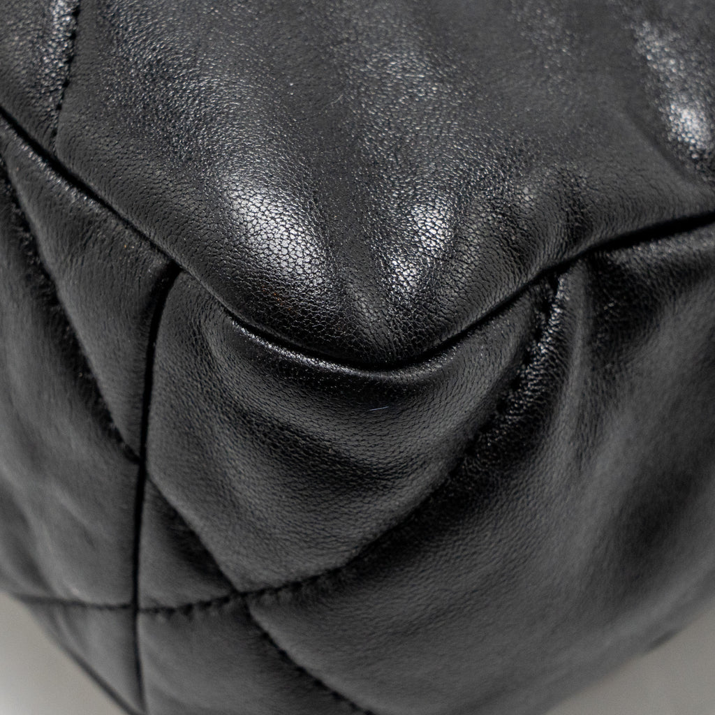CHANEL SMALL 19 BAG SHINY LAMBSKIN BLACK MULTICOLOUR HARDWARE