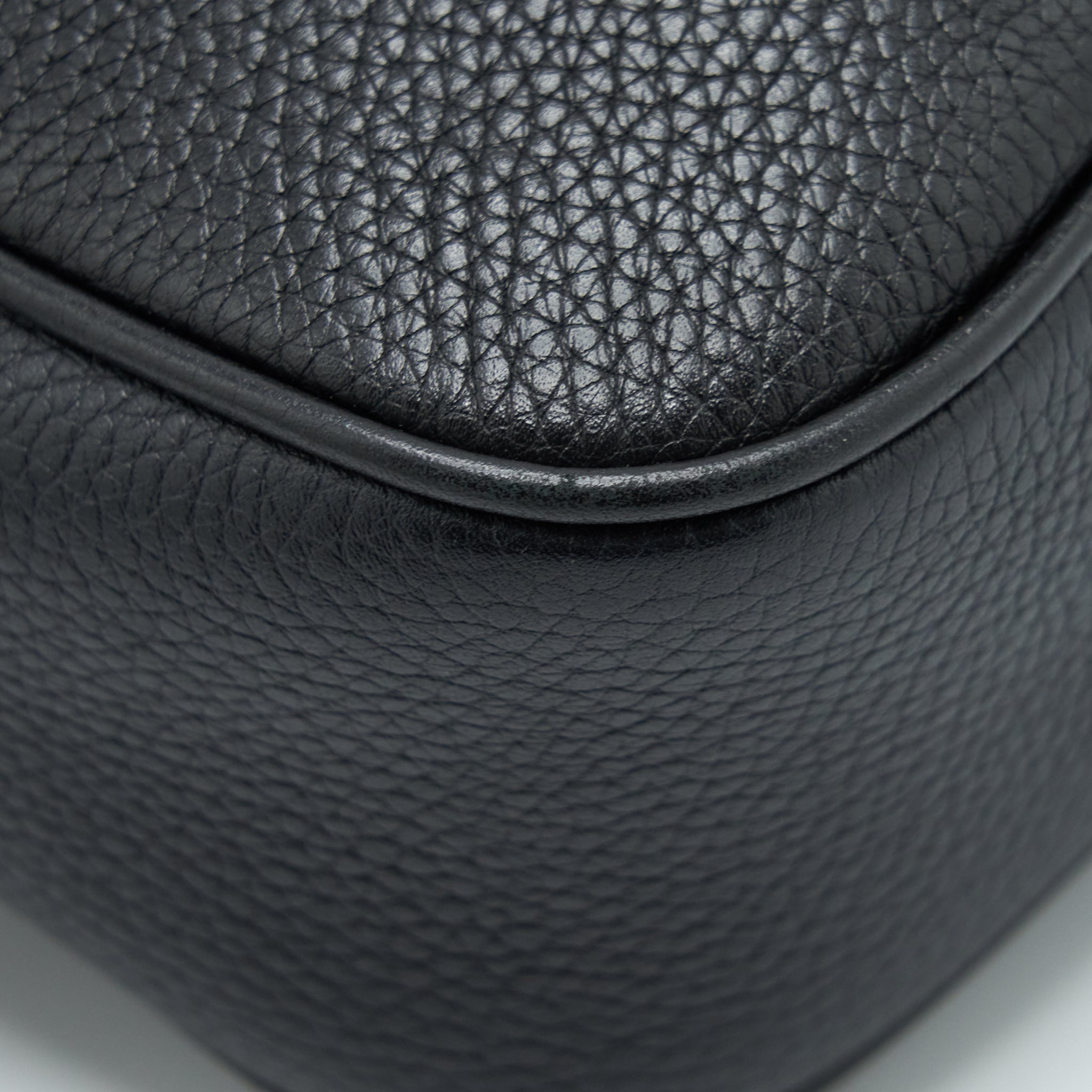 GUCCI DISCO CAMERA BAG CALFSKIN BLACK LGHW