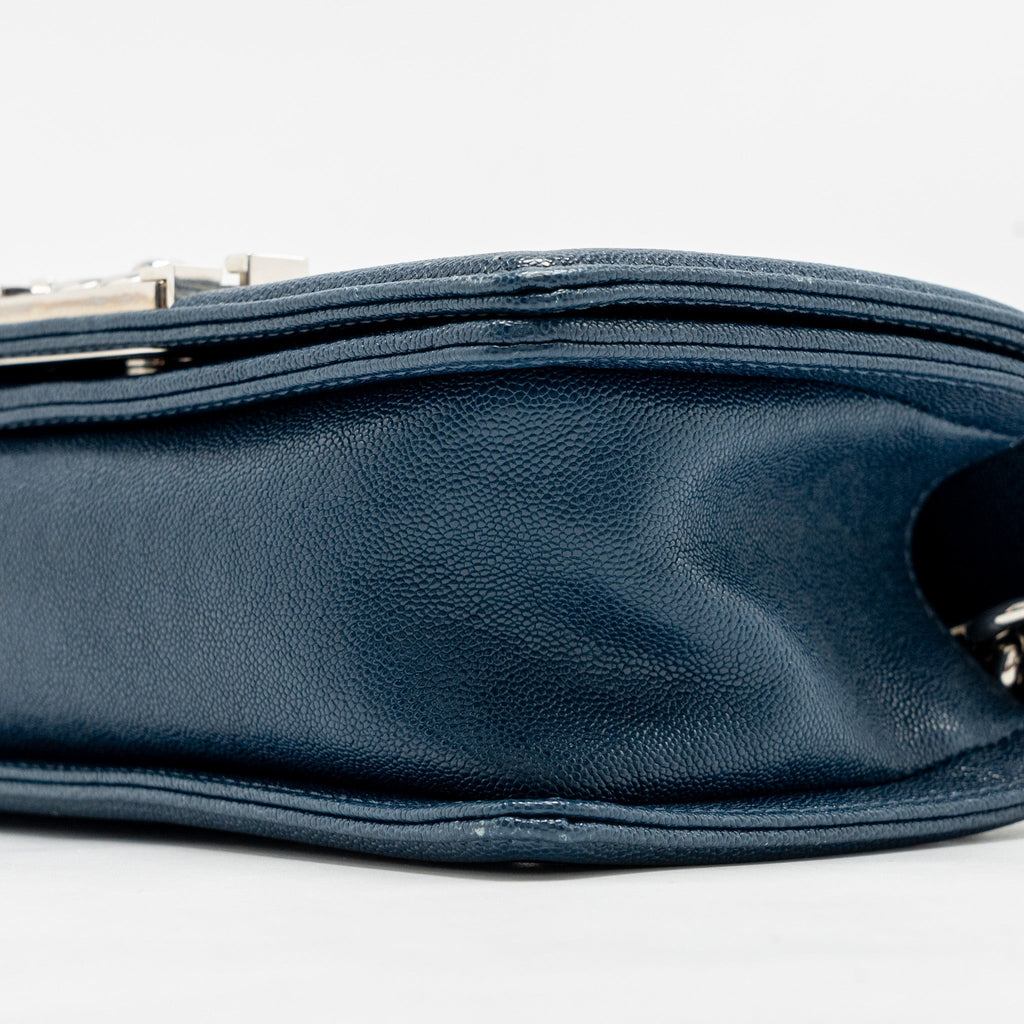 CHANEL SMALL BOY BAG CAVIAR NAVY SHW