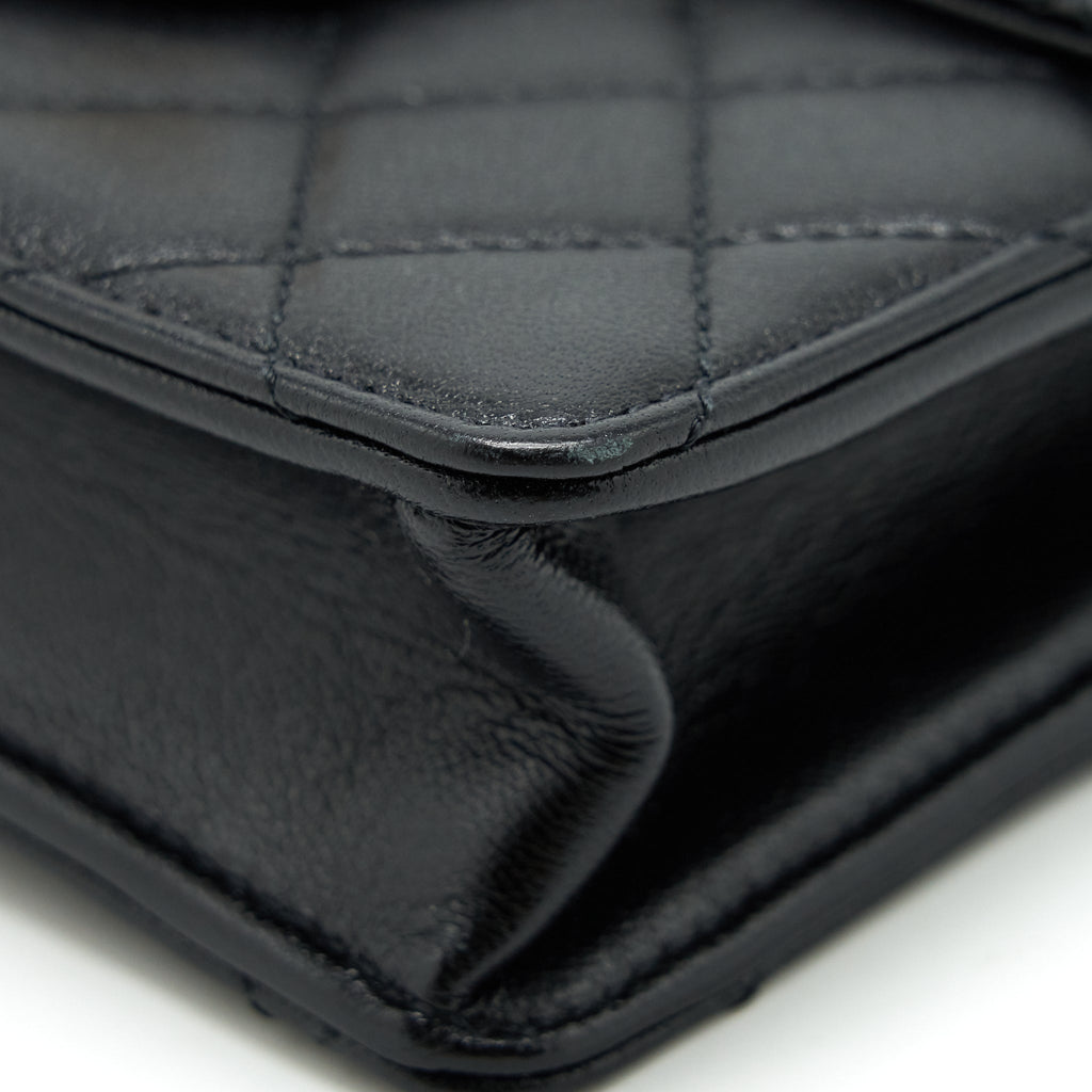 CHANEL LIMITATION PEARL FLAP BAG GOATSKIN BLACK GHW