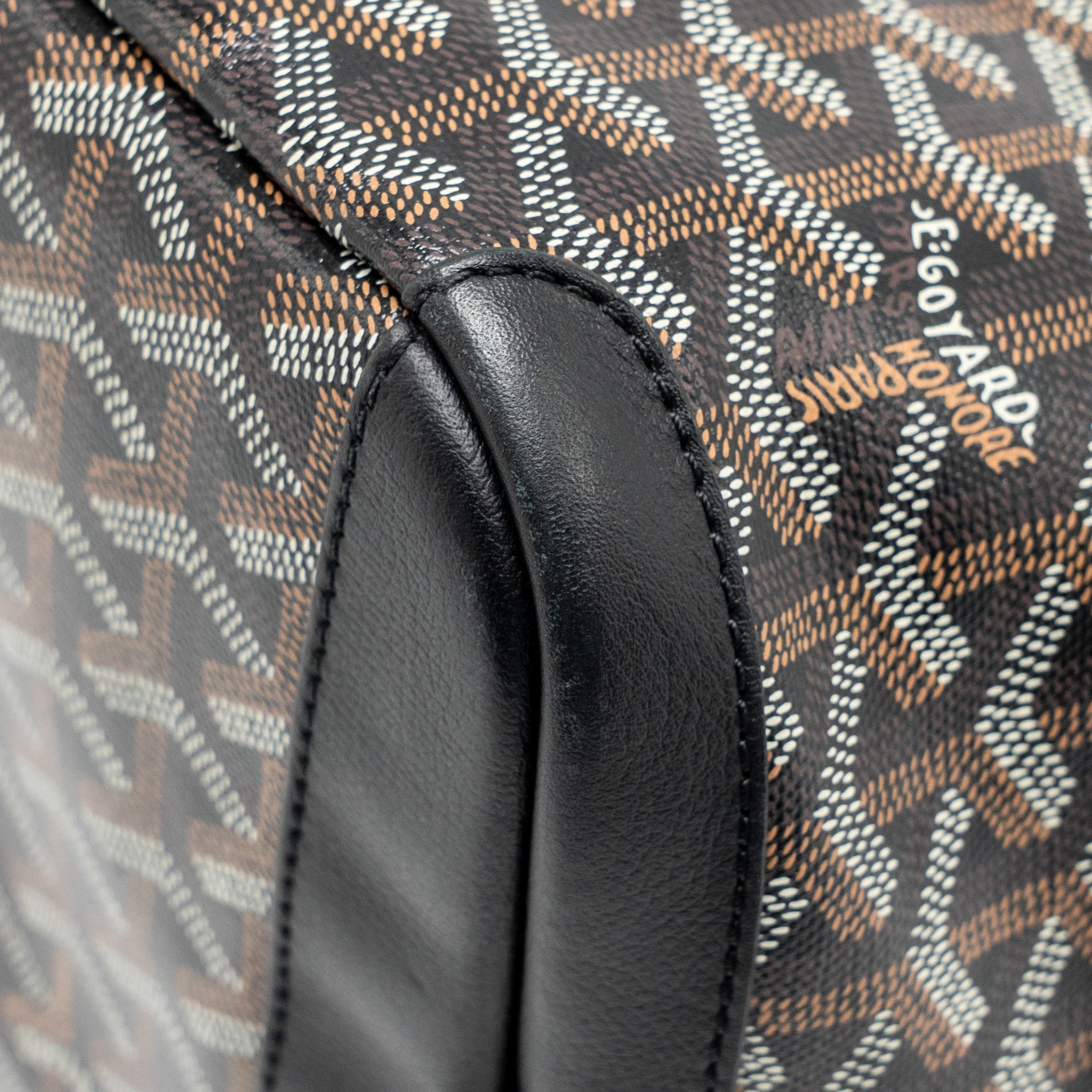 GOYARD ARTOIS BAG PM GOYARDINE CANVAS/CHEVROCHES CALFSKIN BLACK SHW