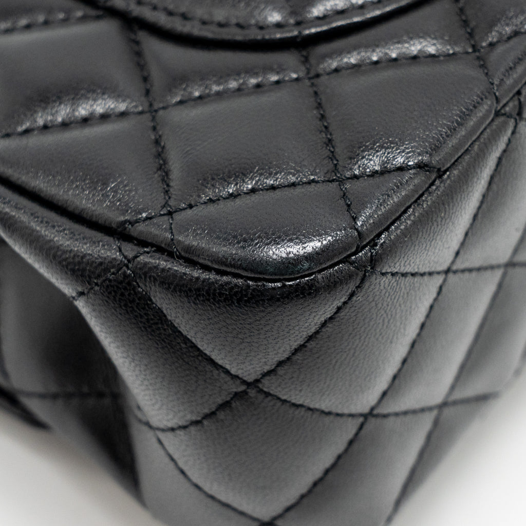 CHANEL 23A CRYSTAL TOP HANDLE FLAP BAG SHINY LAMBSKIN BLACK LGHW(MICROCHIP)
