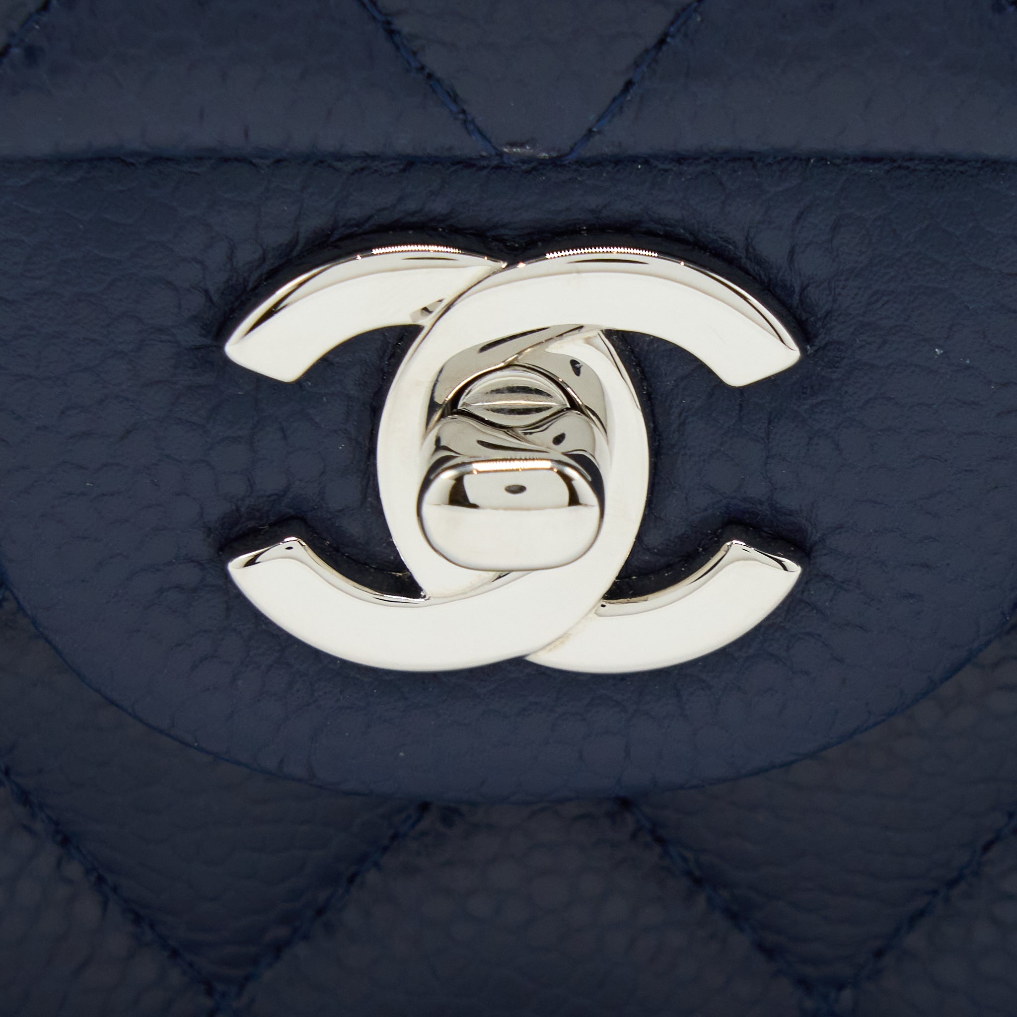 CHANEL MEDIUM CLASSIC DOUBLE FLAP BAG CAVIAR NAVY BLUE SHW