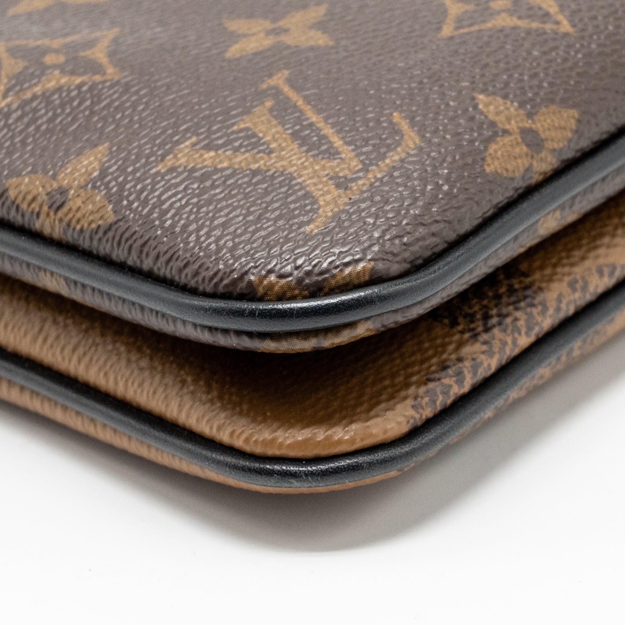 LOUIS VUITTON DOUBLE ZIP POCHETTE MONOGRAM CANVAS GHW