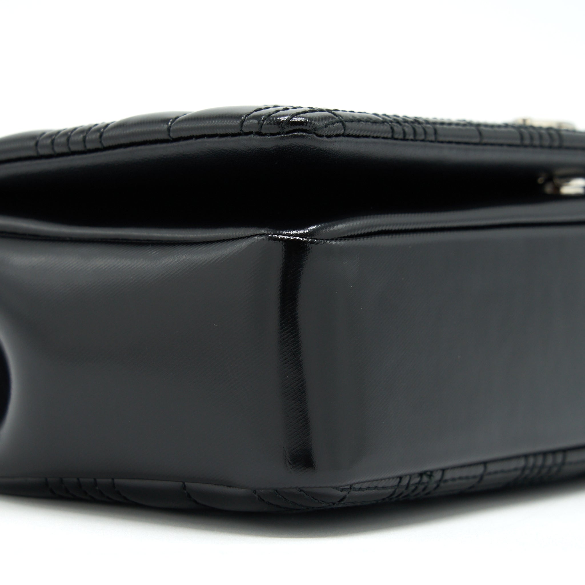 BURBERRY SMALL HORSEFERRY PRINT QUILTED LOLA BAG BLACK SHW