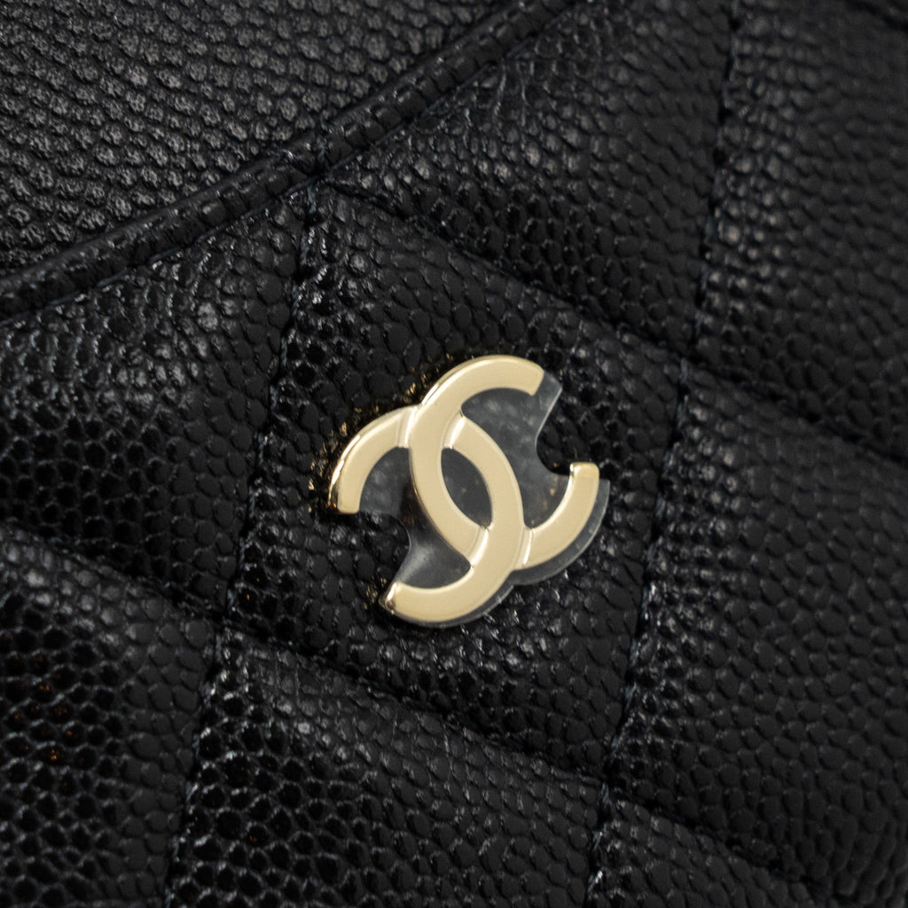 CHANEL L ZIPPER CARD HOLDER CAVIAR BLACK GHW (MICROCHIP )