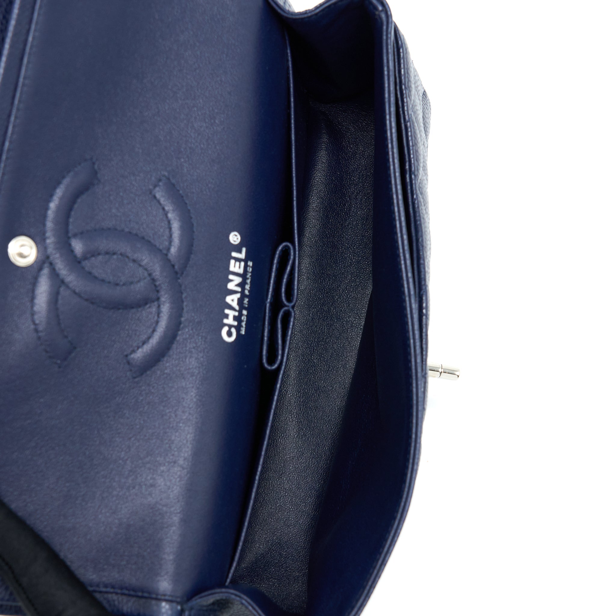CHANEL MEDIUM CLASSIC DOUBLE FLAP BAG CAVIAR NAVY BLUE SHW