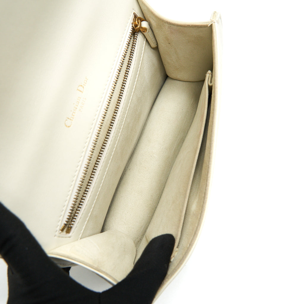 DIOR DIORAMA STUDDED LAMBSKIN SMALL WHITE WITH GHW