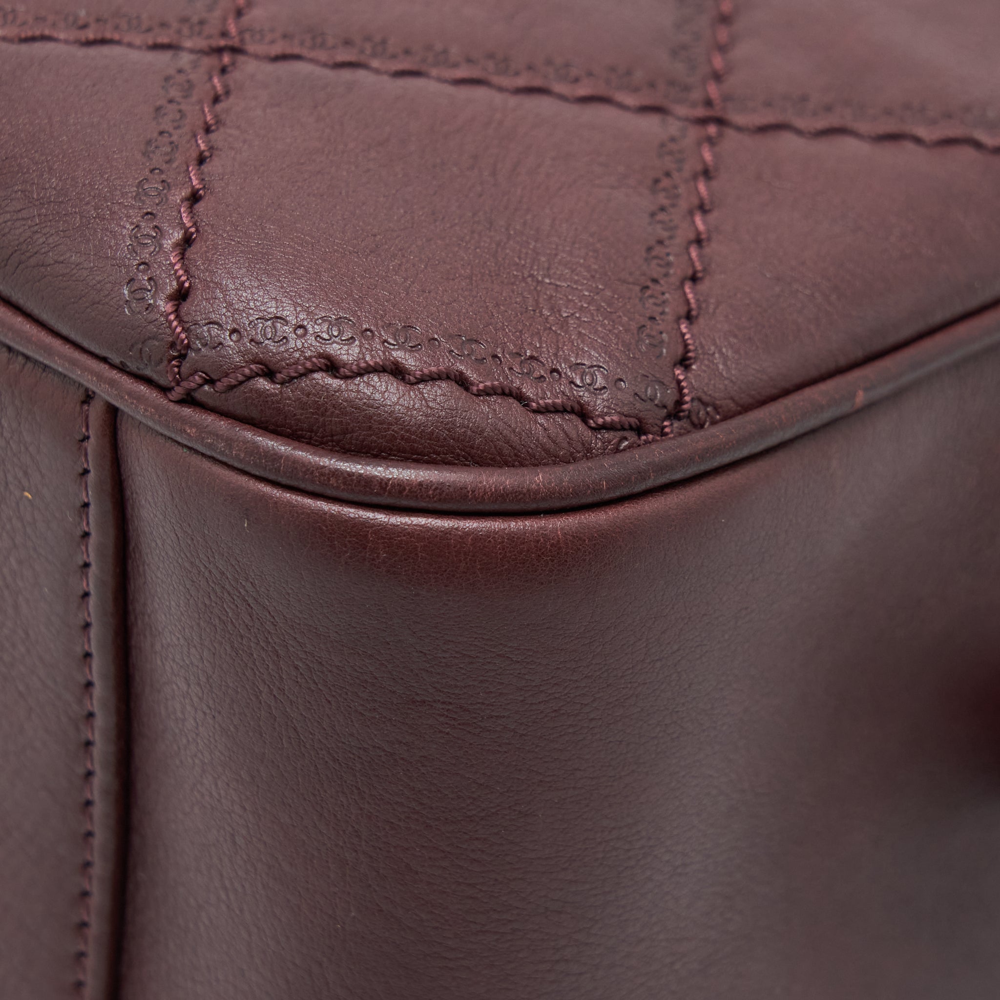 CHANEL JUMBO QUILTED FLAP BAG CALFSKIN BURGUNDY RUTHENIUM HARDWARE