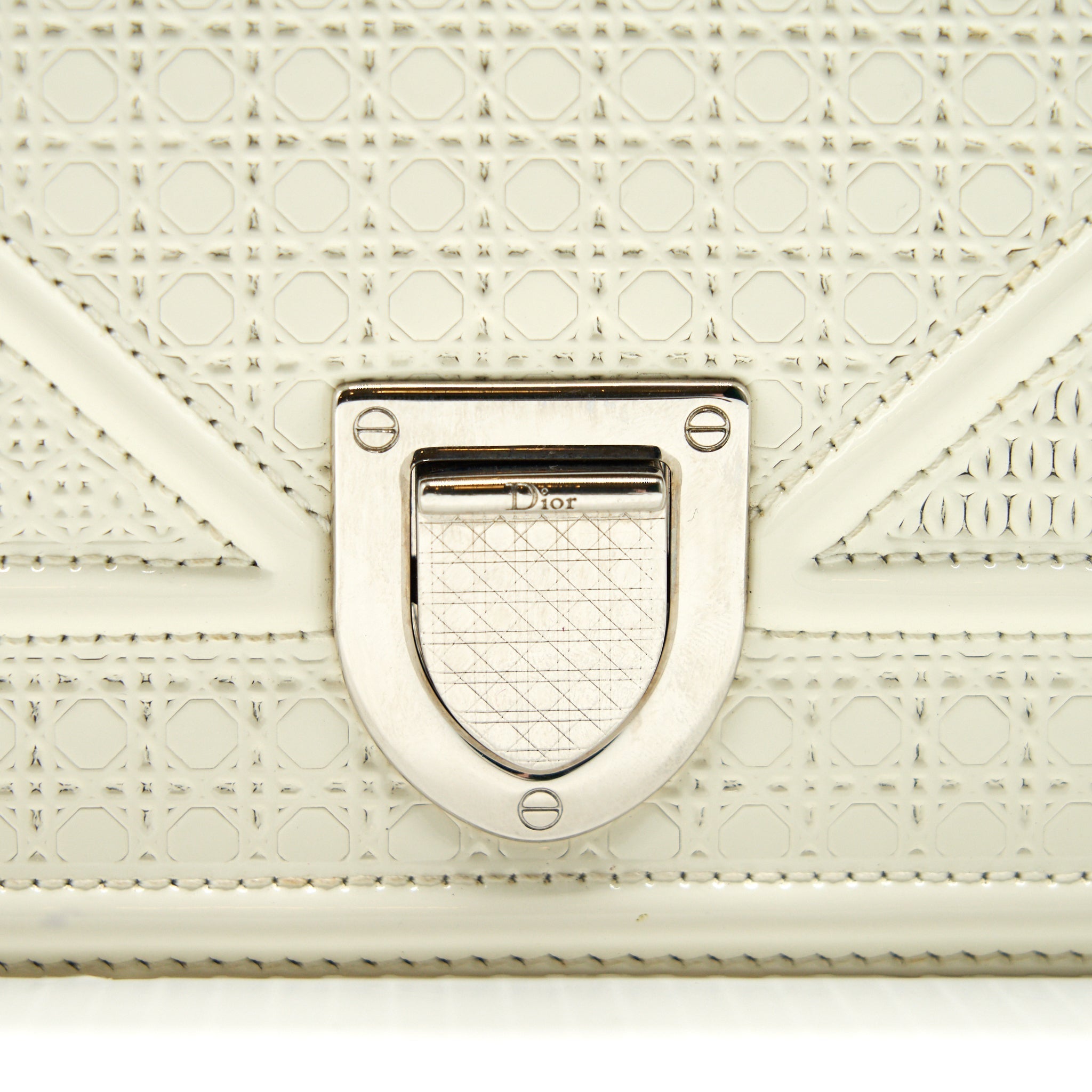 DIOR MINI DIORAMA BAG WHITE WITH SHW