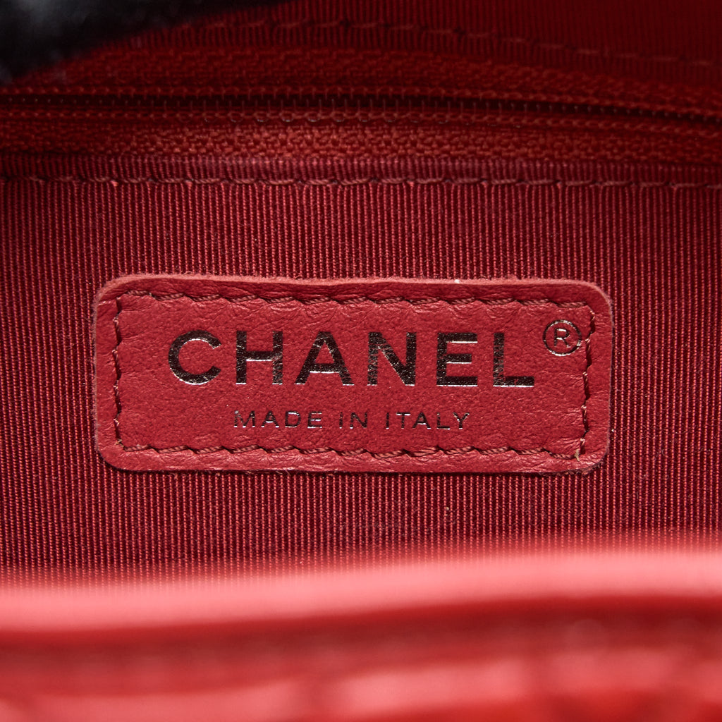 CHANEL SMALL GABRIELLE HOBO BAG AGED CALFSKIN RED MULTICOLOUR HARDWARE