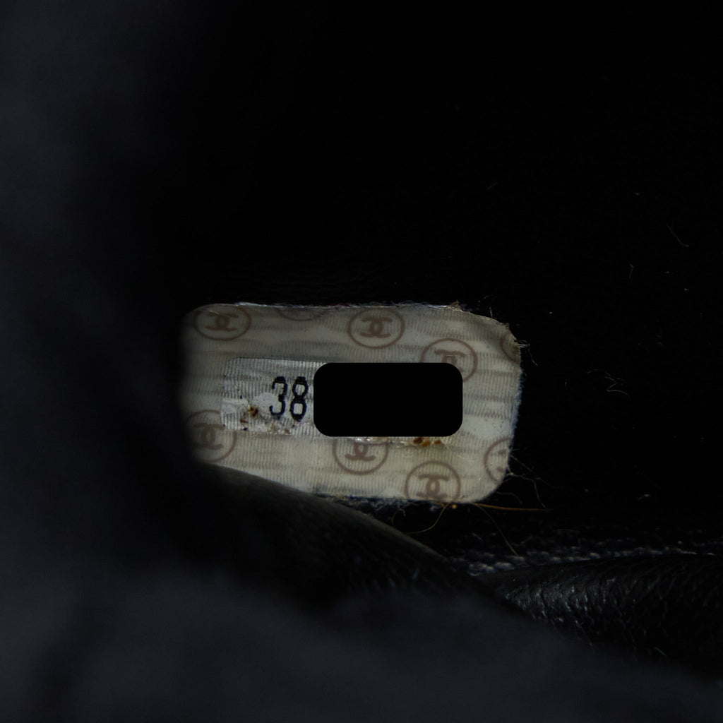 CHANEL VINTAGE VANITY CASE CAVIAR BLACK GHW