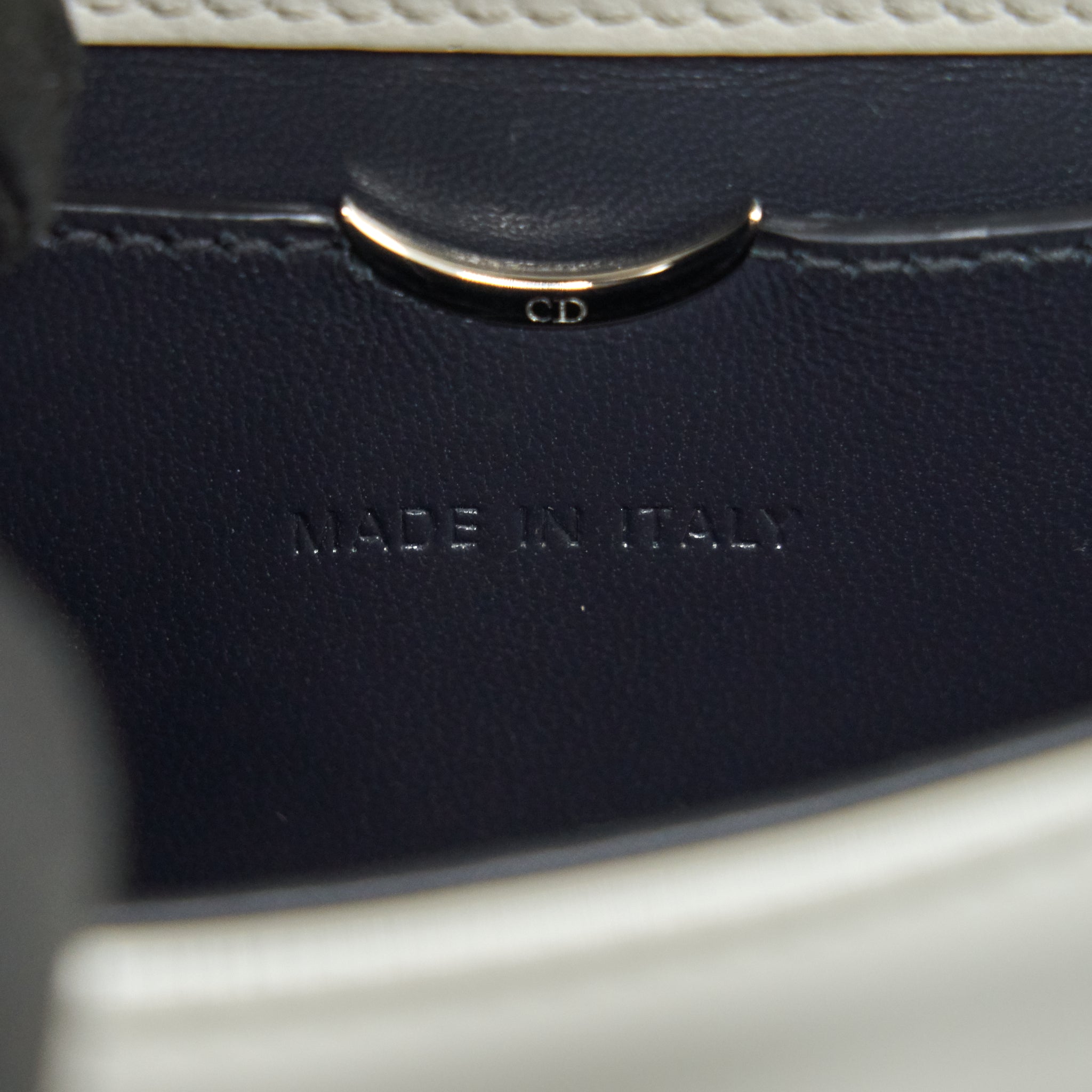 DIOR MINI DIORAMA BAG WHITE WITH SHW