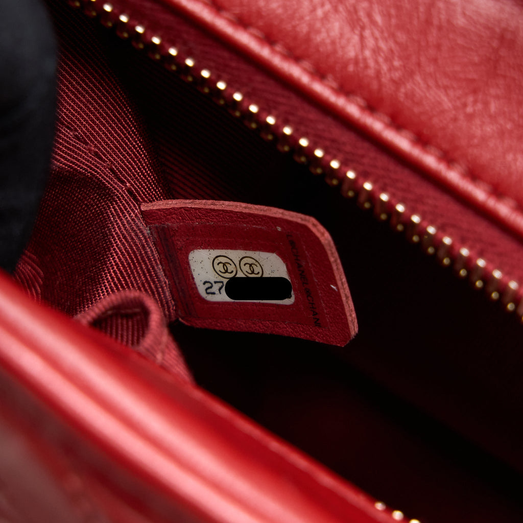 CHANEL SMALL GABRIELLE HOBO BAG AGED CALFSKIN RED MULTICOLOUR HARDWARE