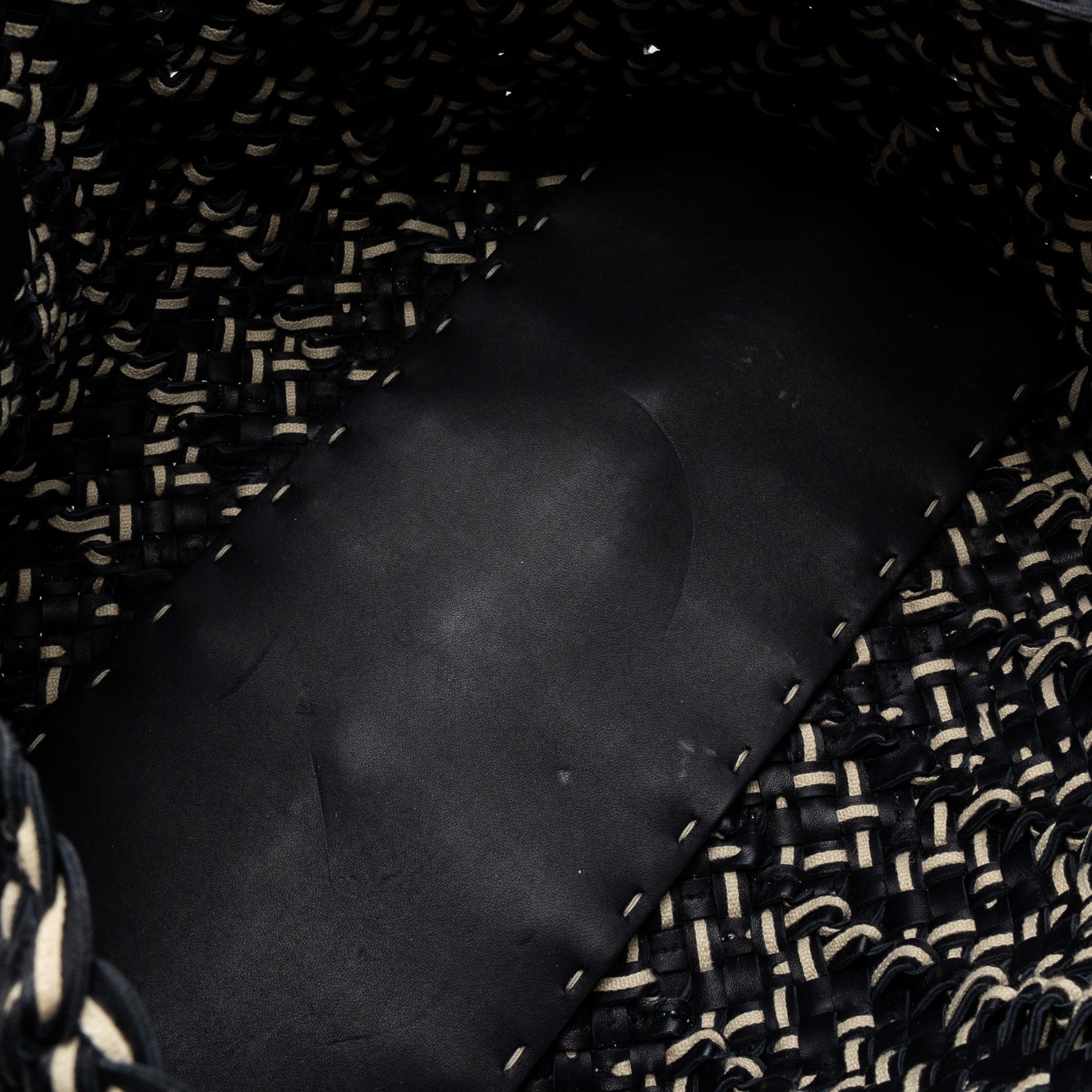 BOTTEGA VENETA TOTE BAG LEATHER DARK BLUE MULTICOLOUR BLACK HARDWARE