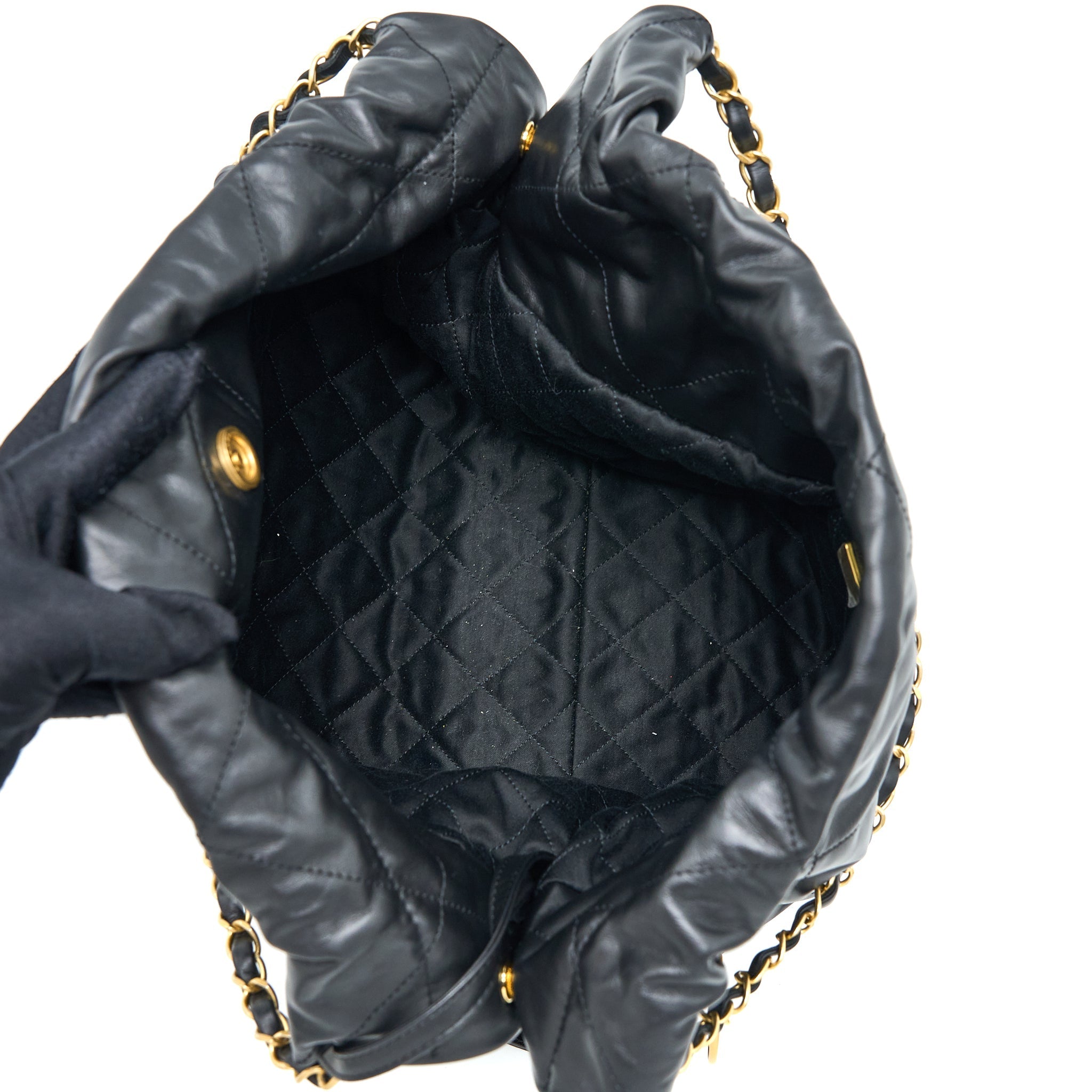 CHANEL MEDIUM 22 BAG WHITE LETTER SHINY CALFSKIN BLACK GHW (MICROCHIP)