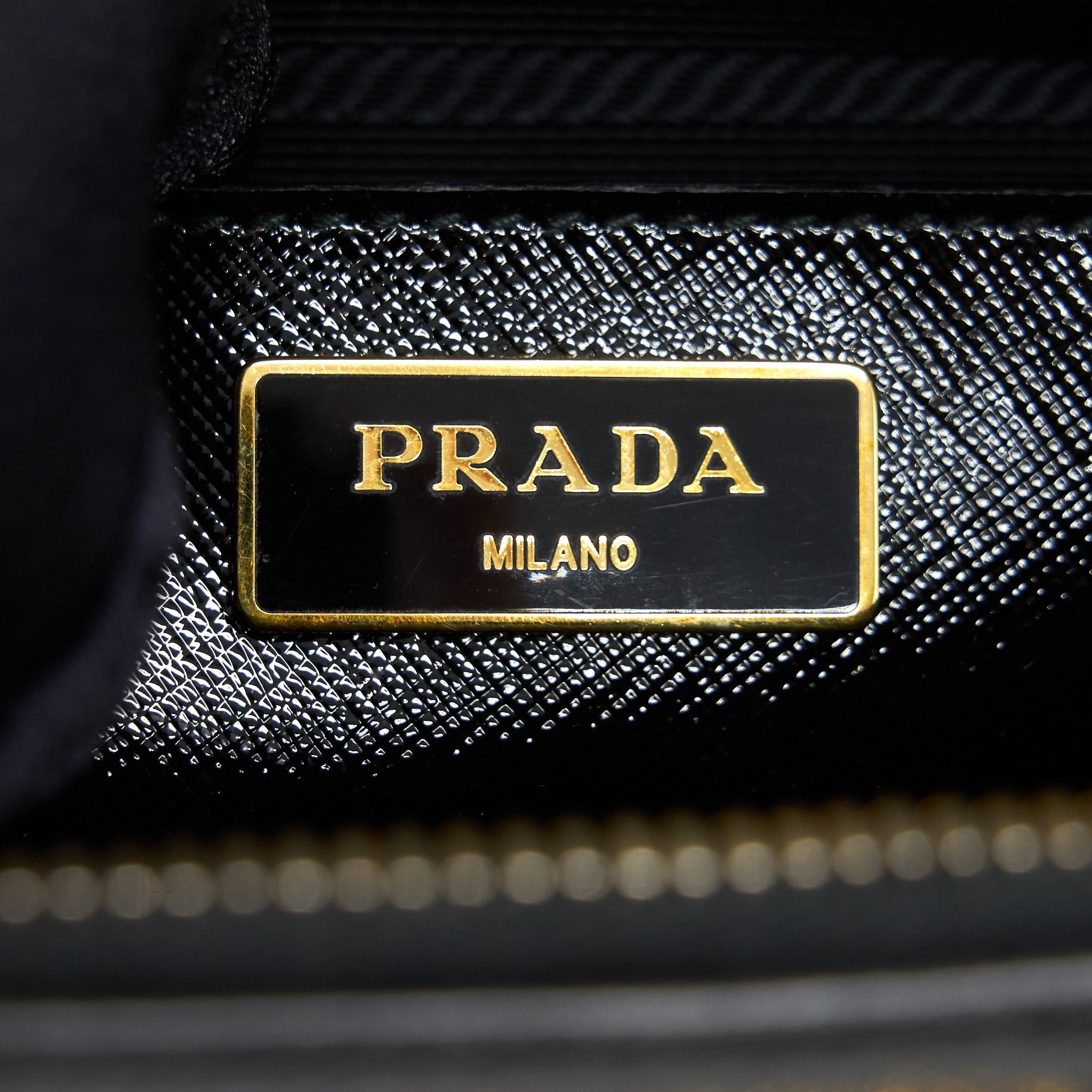 PRADA SAFFIANO TOTE BAG BLACK