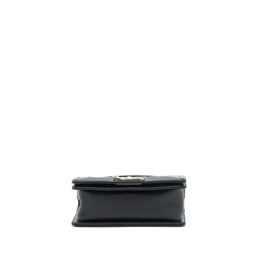 CHANEL SMALL BOY CALFSKIN BLACK RUTHENIUM SLIVER HARDWARE