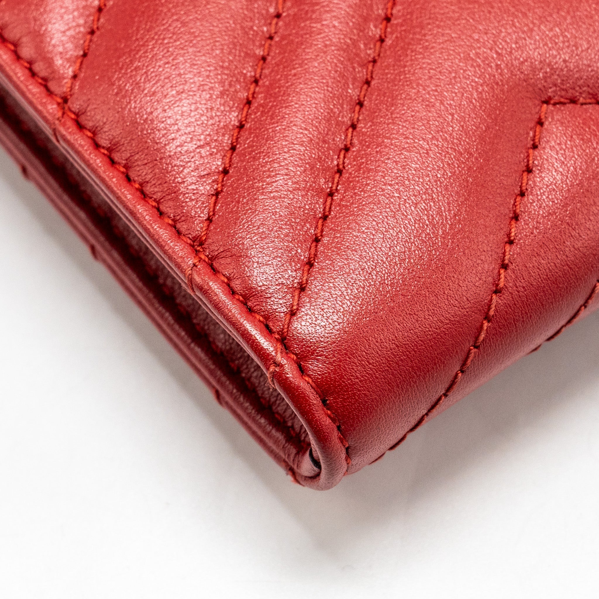 GUCCI MARMONT FLAP WALLET WITH CHAIN CALFSKIN RED GHW