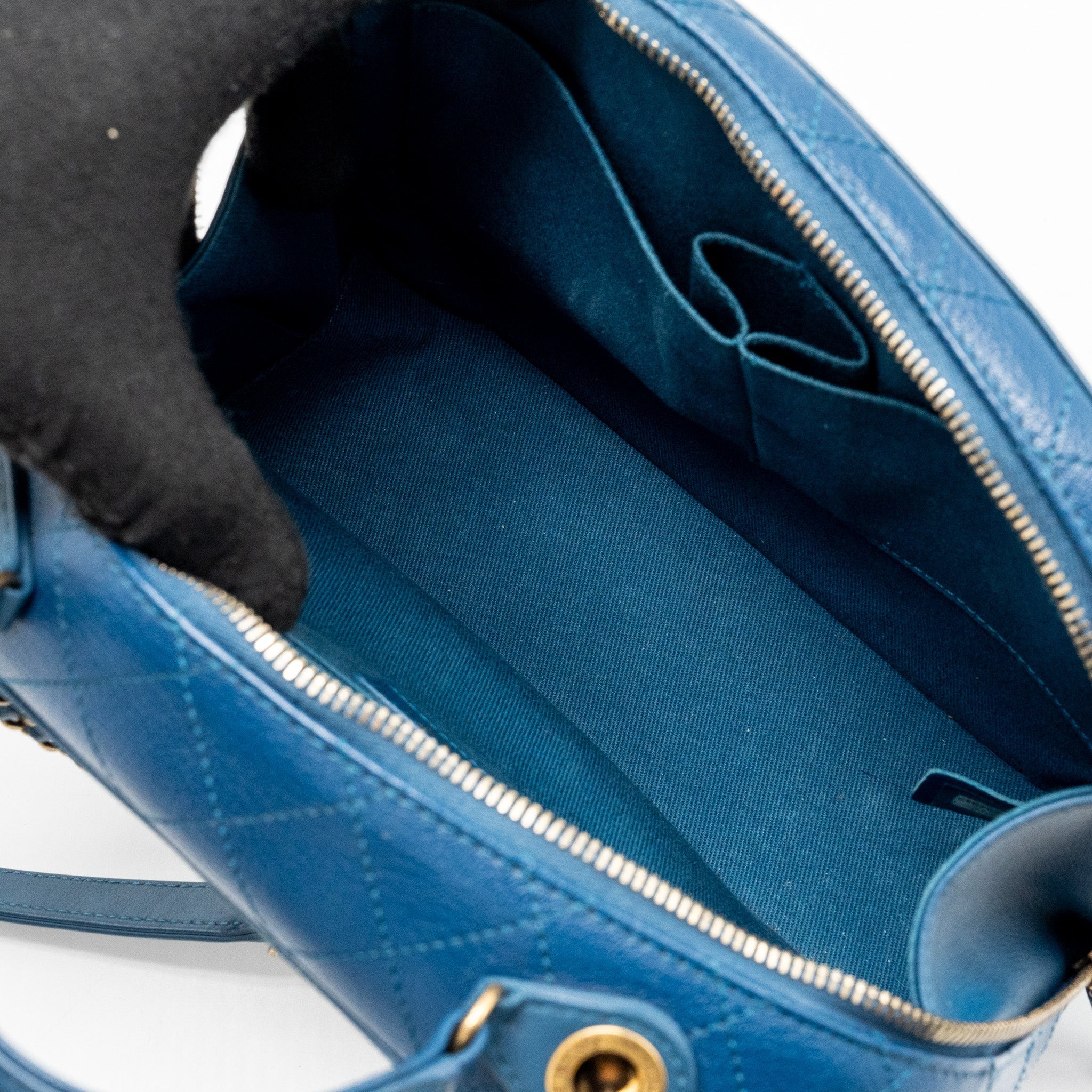 CHANEL TOP HANDLE ZIP VANITY BAG LEATHER BLUE GHW