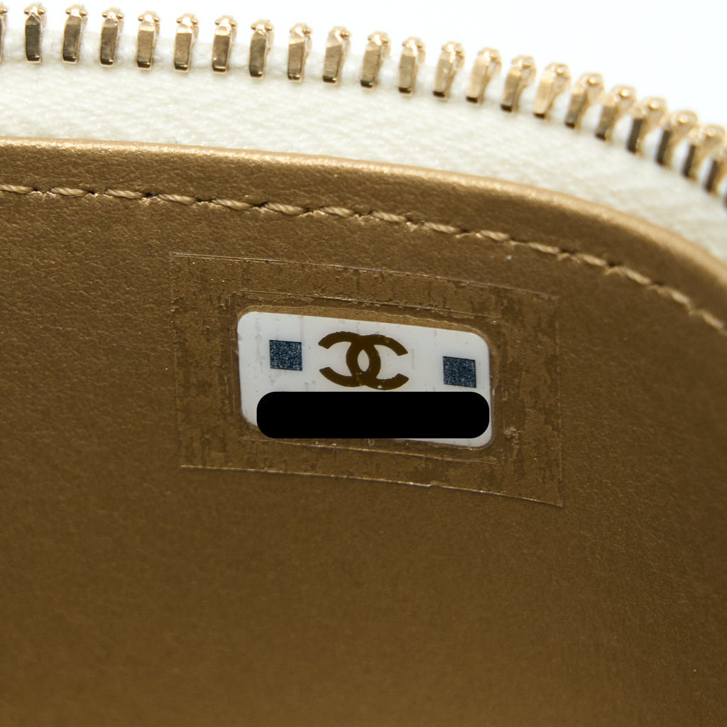 CHANEL 23C PEARL CRUSH MINI VANITY WITH CHAIN LAMBSKIN WHITE LGHW (MICROCHIP)