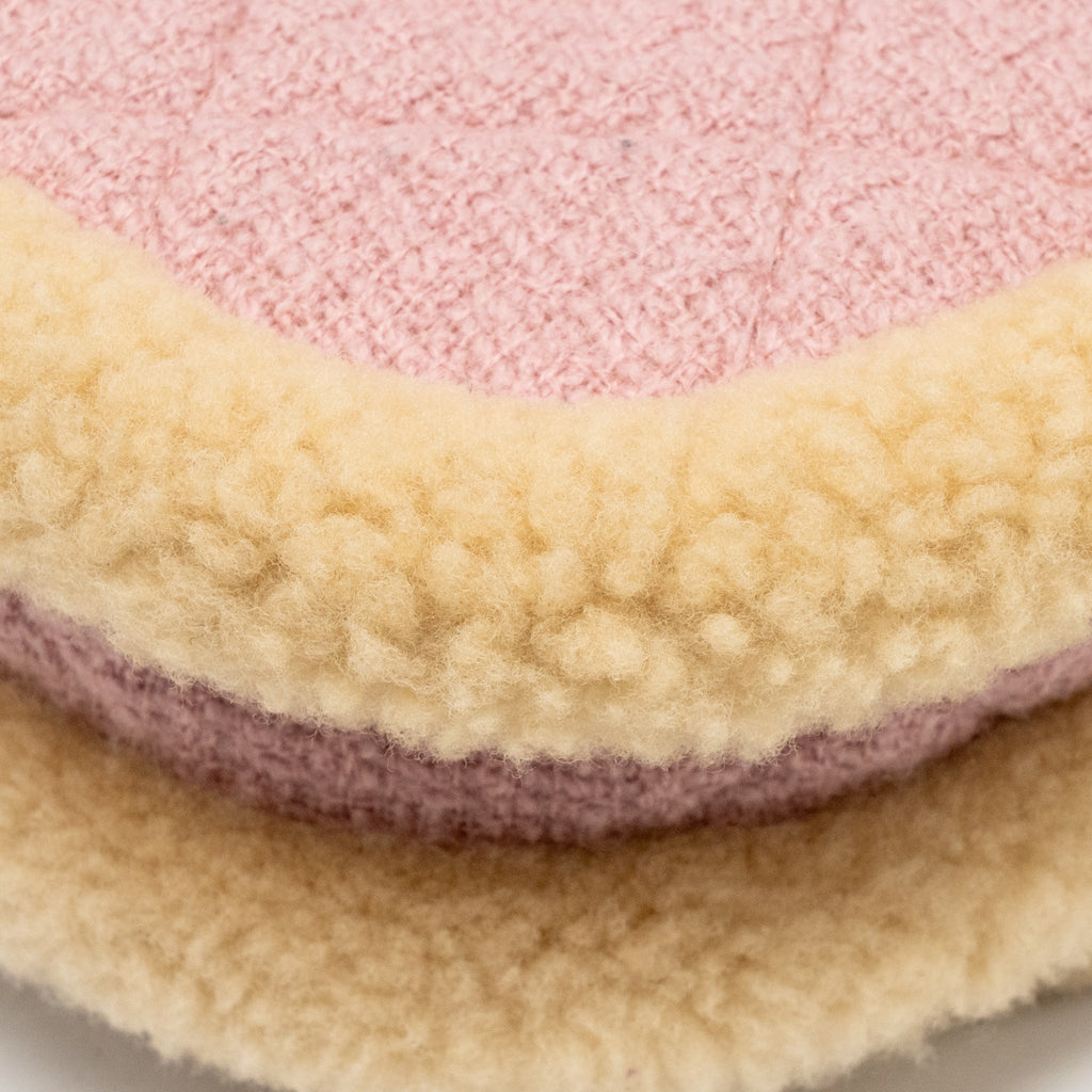 CHANEL 22K COZY COCO ROUND FLAP BAG TWEED/SHEARLING PINK GHW (MICROCHIP)
