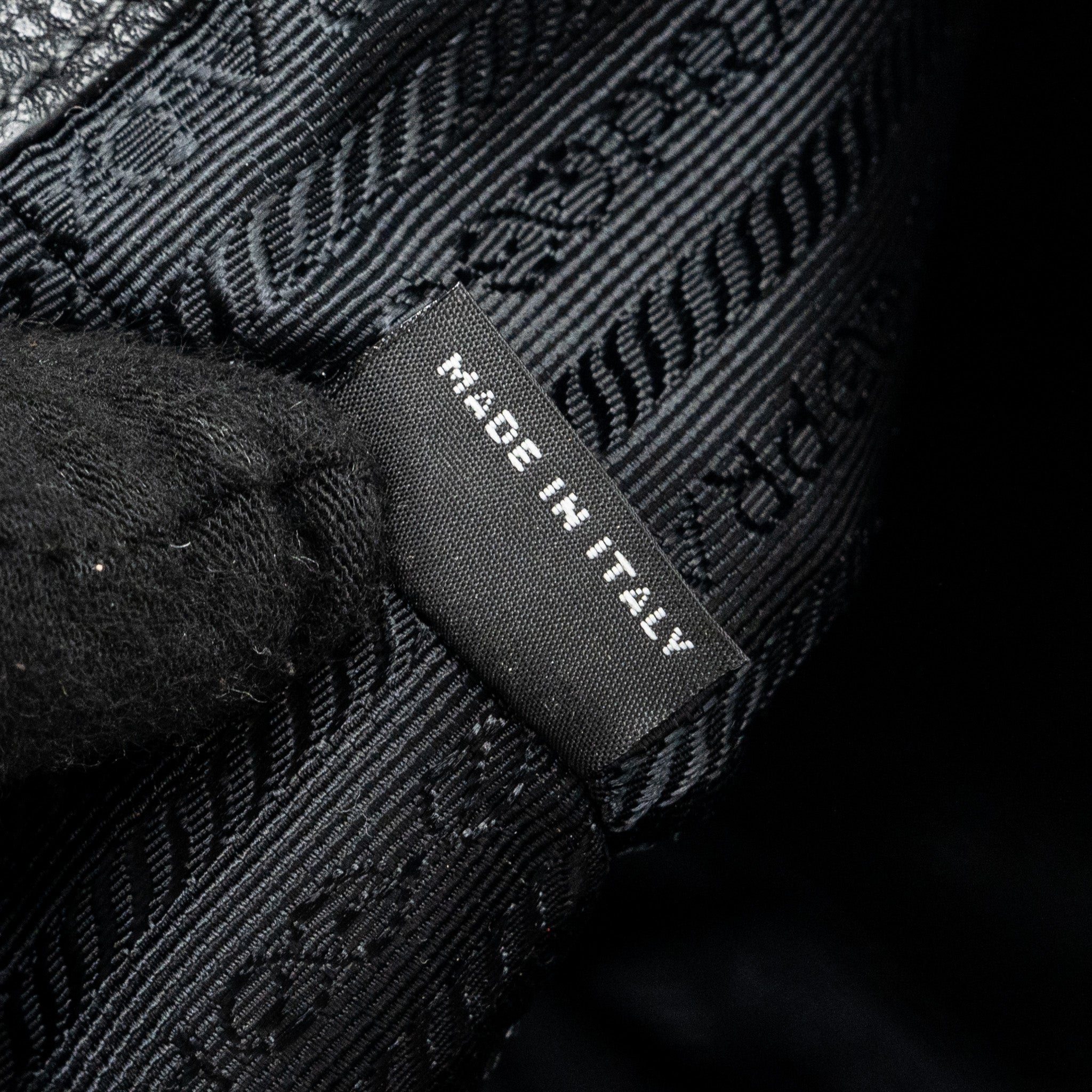 PRADA SECCHIELLO BUCKET BAG GRAINED CALFSKIN BLACK GHW