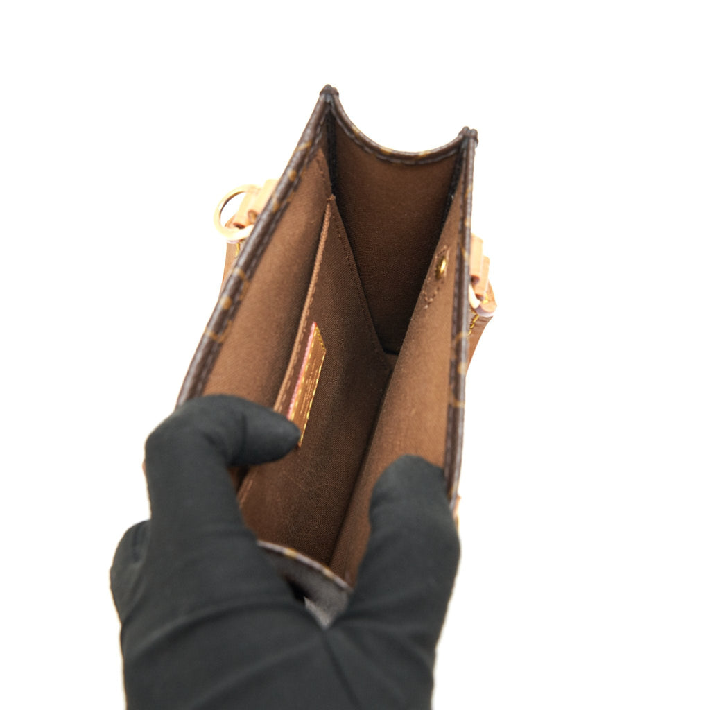 LOUIS VUITTON PETIT SAC PLAT IN MONOGRAM