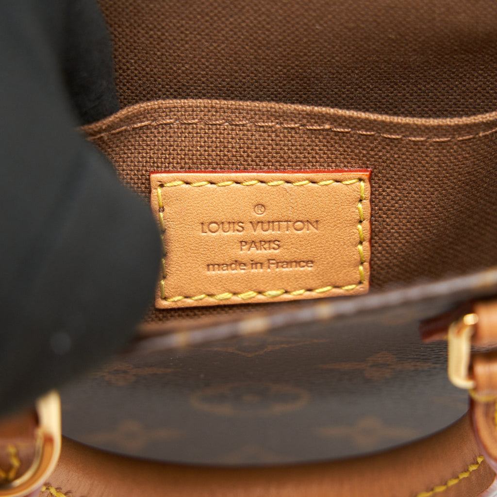 LOUIS VUITTON MONOGRAM CANVAS PETIT SAC PLAT