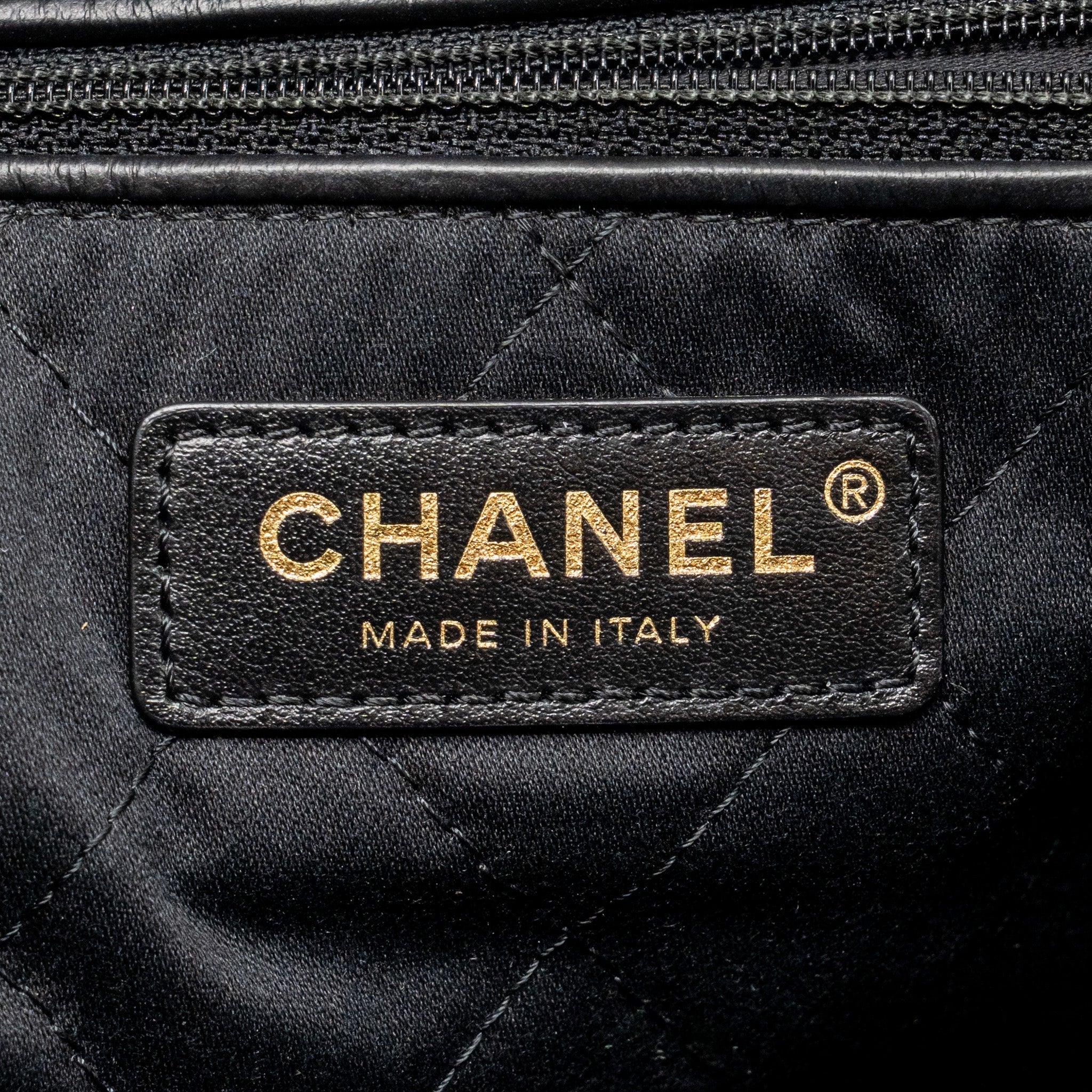 CHANEL SMALL 22 BAG WITH WHITE LETTER LOGO CALFSKIN BLACK GHW (MICROCHIP)