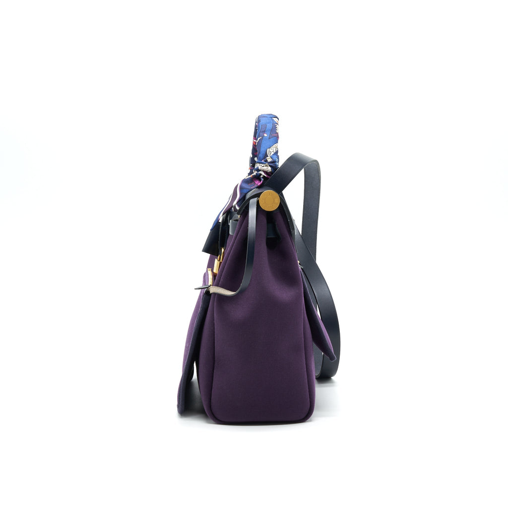 HERMES HERBAG ZIP 31 RETOURNE BAG, CASSIE/ BLEU INDIGO WITH AN EXTRA TWILLY