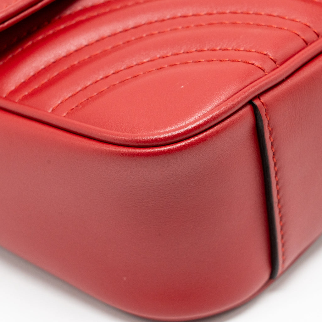 GUCCI SMALL GG MARMONT SHOULDER BAG CALFSKIN RED BRUSHED GHW