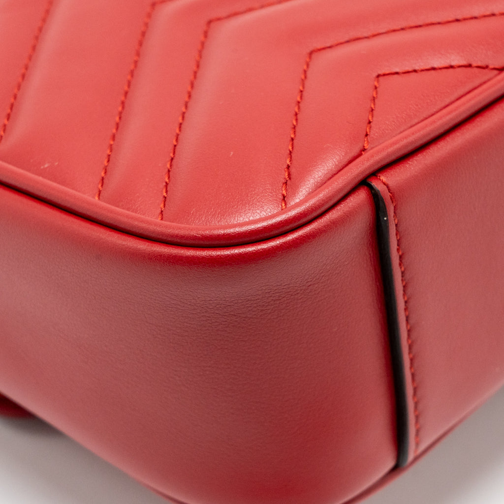 GUCCI SMALL GG MARMONT SHOULDER BAG CALFSKIN RED BRUSHED GHW