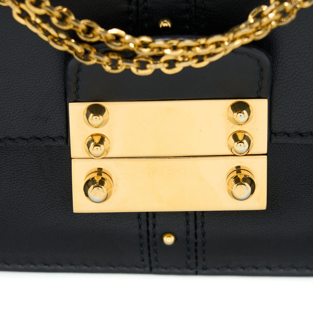 VALENTINO ROCKSTUD FLAP BAG LAMBSKIN BLACK GHW