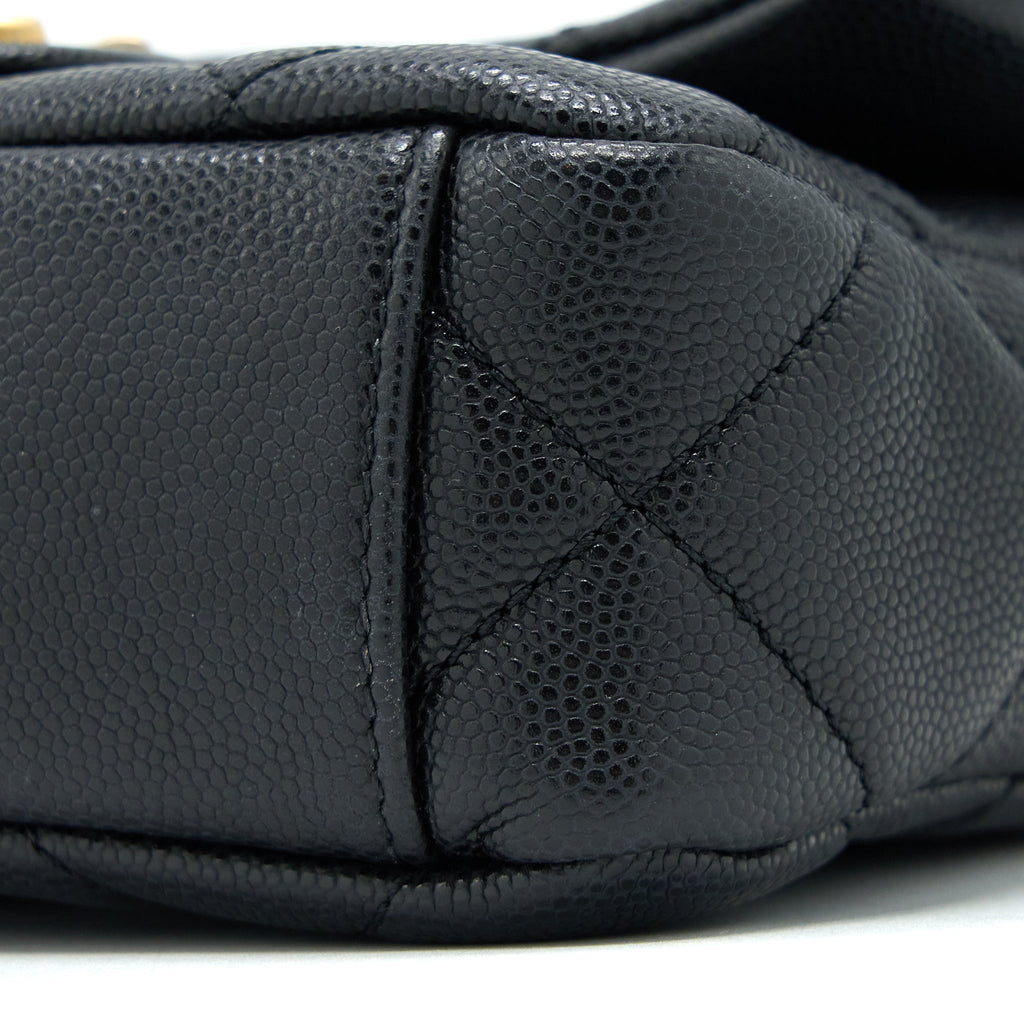 CHANEL 22A SQUARE FLAP BAG CAVIAR BLACK GHW (MICROCHIP)