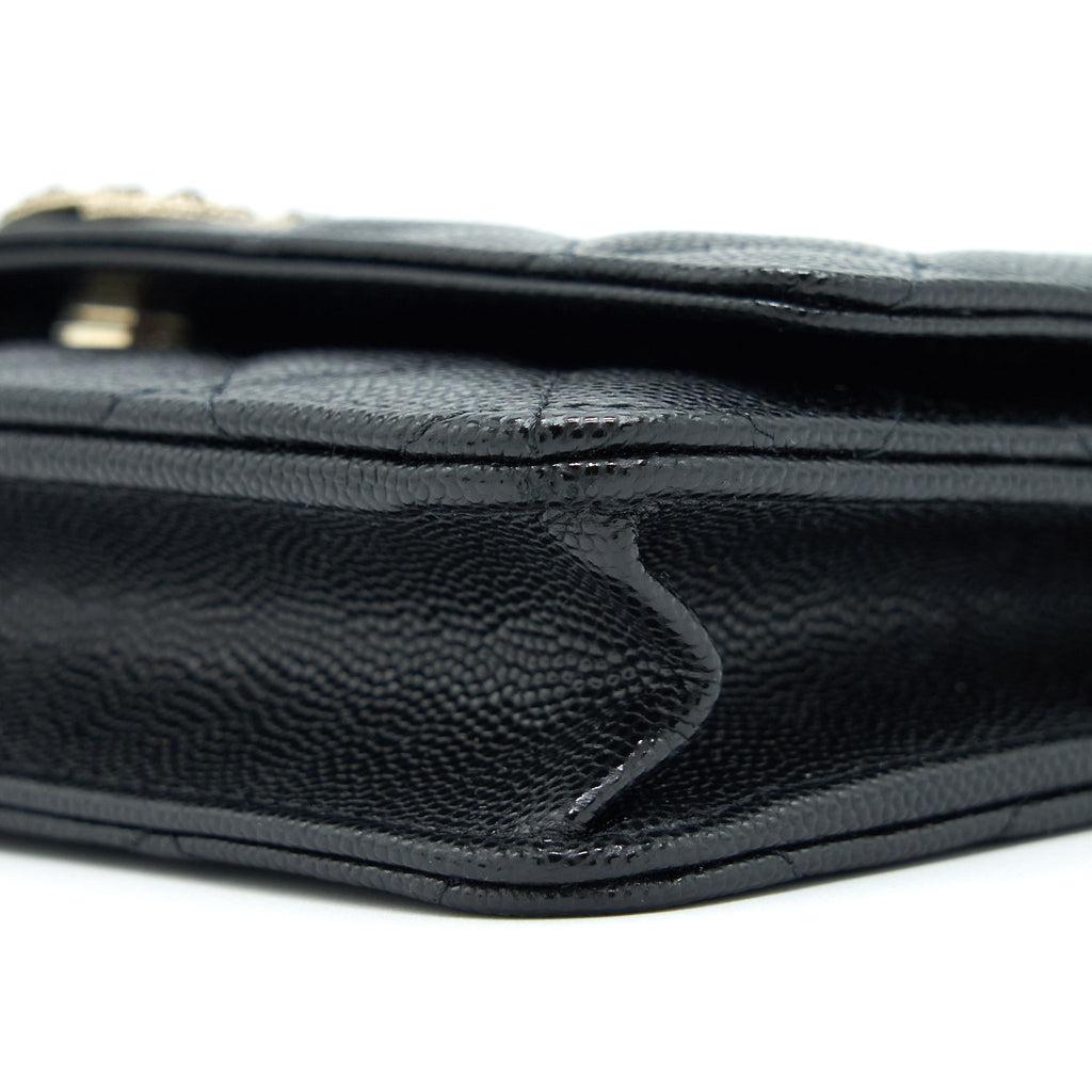 CHANEL 22S DETAILED CC LOGO WALLET ON CHAIN CAVIAR BLACK LGHW (MICROCHIP)