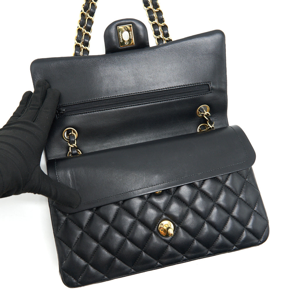 CHANEL MEDIUM CLASSIC DOUBLE FLAP LAMBSKIN BLACK GHW