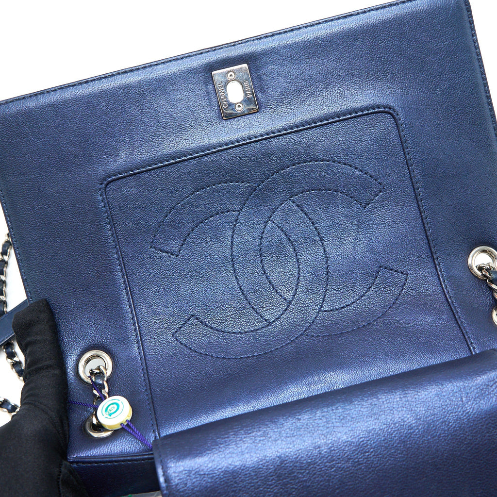 CHANEL MADEMOISELLE FLAP BAG LAMBSKIN NAVY SHW