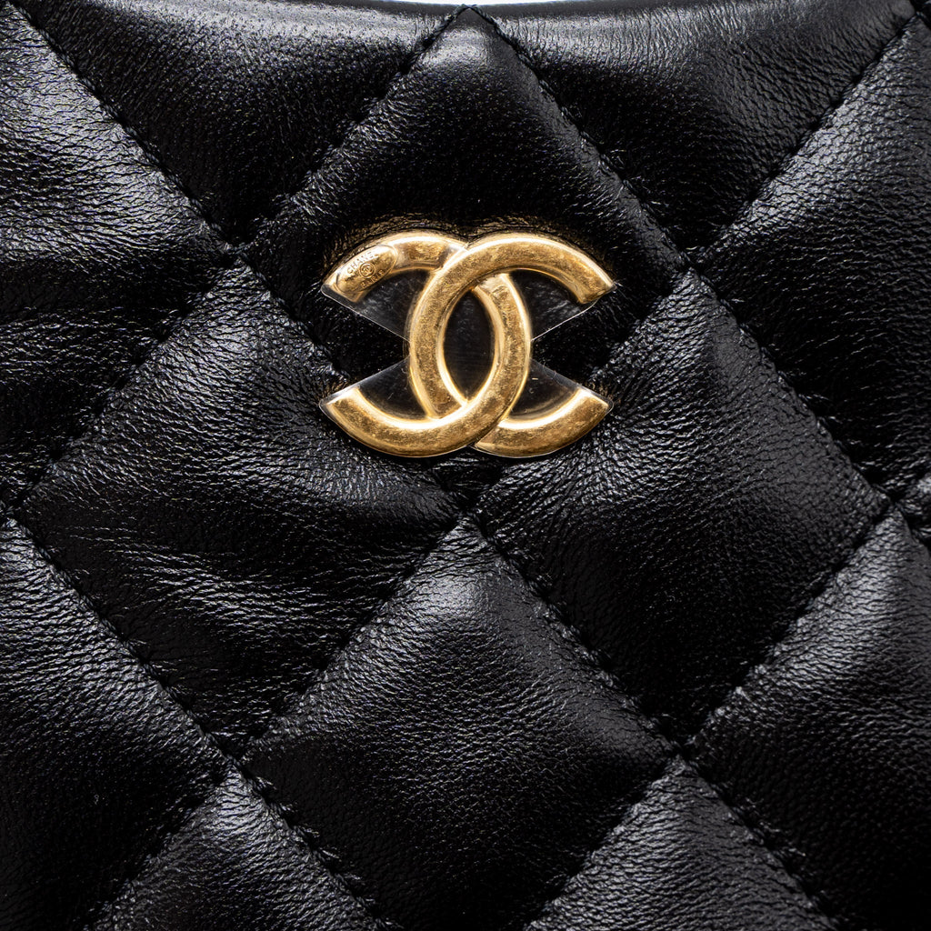 CHANEL 22K HOBO SHOULDER BAG LAMBSKIN BLACK GHW (MICROCHIP)