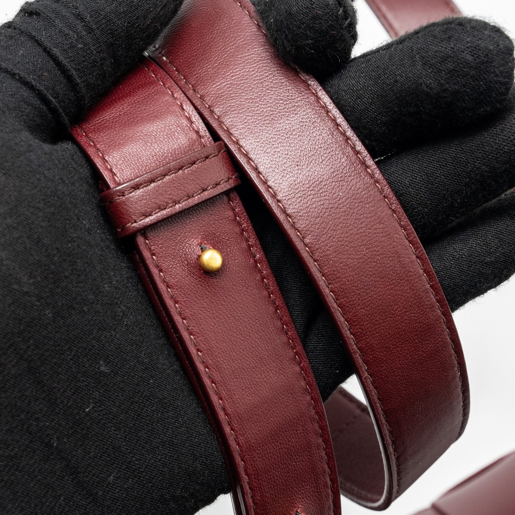 BOTTEGA VENETA CLASSIC CASSETTE BAG LAMBSKIN BURGUNDY GHW