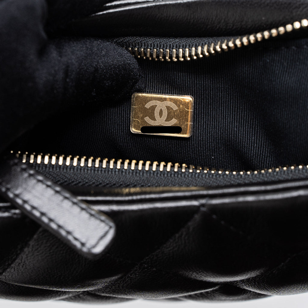 CHANEL 22K HOBO SHOULDER BAG LAMBSKIN BLACK GHW (MICROCHIP)