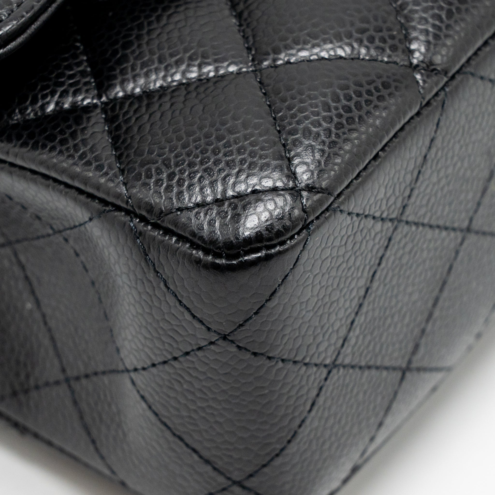 CHANEL MEDIUM CLASSIC DOUBLE FLAP BAG CAVIAR BLACK GHW (MICROCHIP)