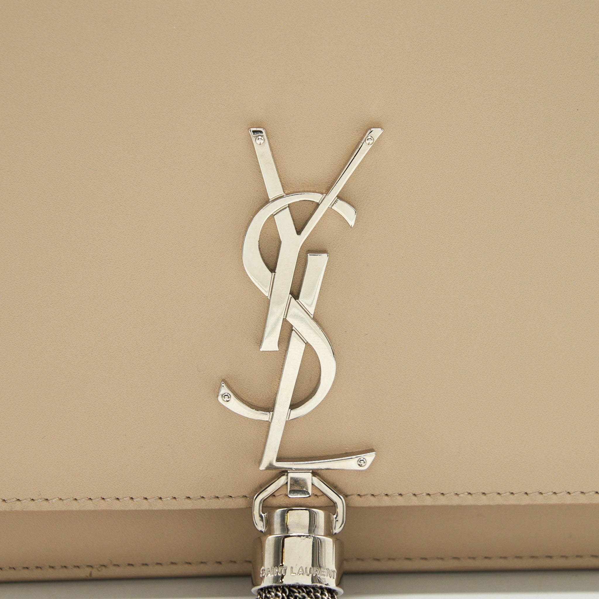 SAINT LAURENT / YSL KATE CHAIN WALLET IN BEIGE SHW
